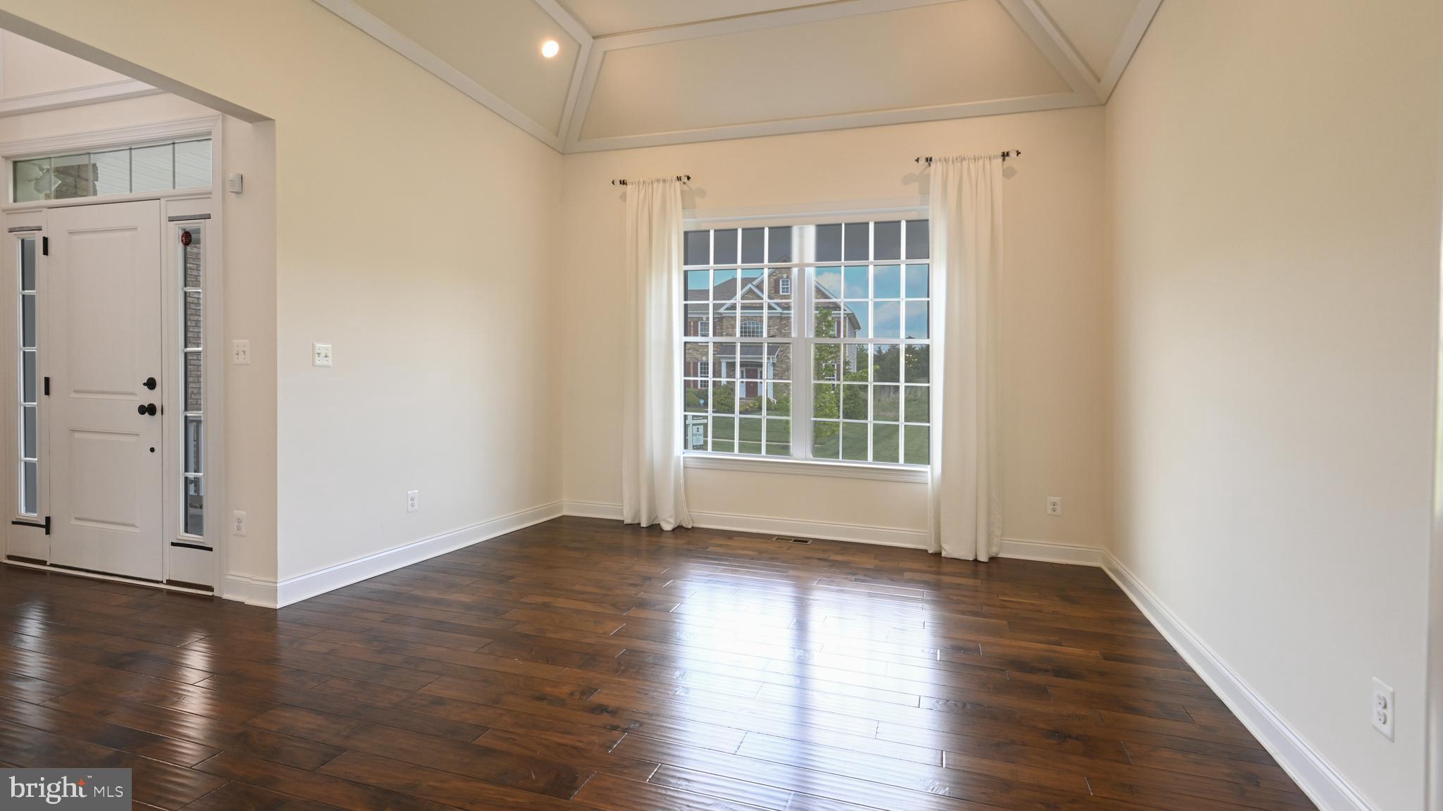 LENAH MILL LANDBAY 1 - Residential