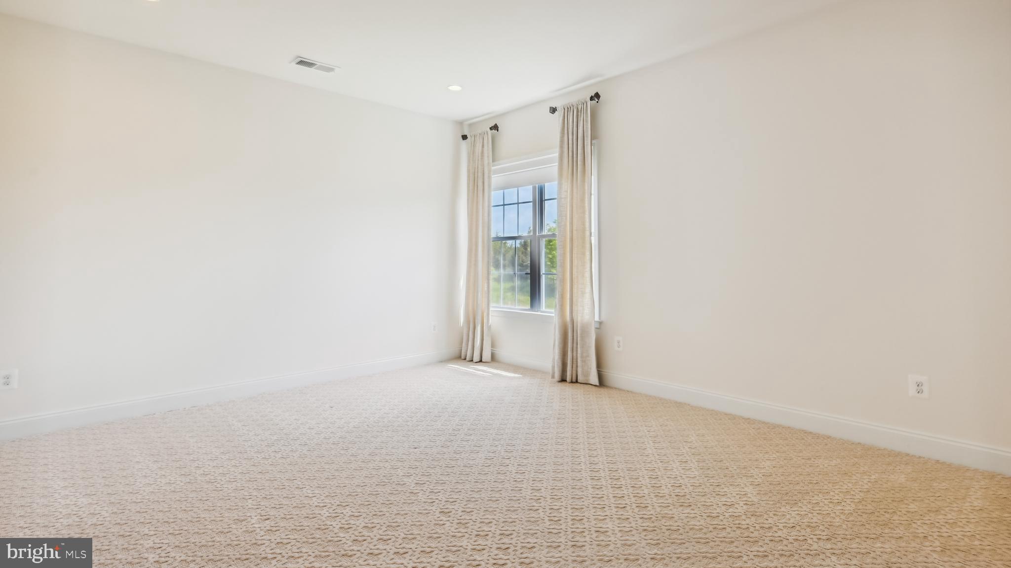 LENAH MILL LANDBAY 1 - Residential