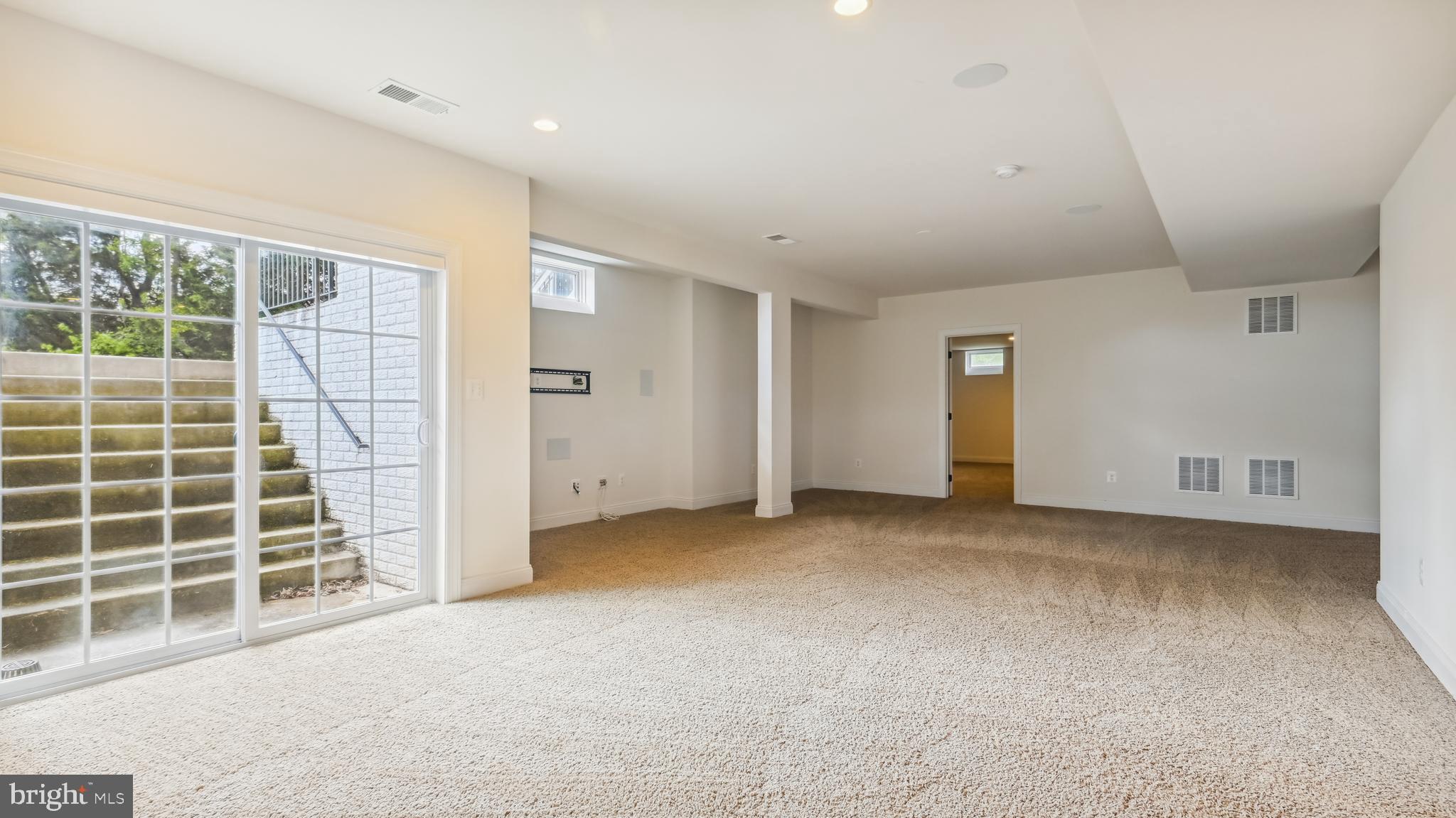 LENAH MILL LANDBAY 1 - Residential