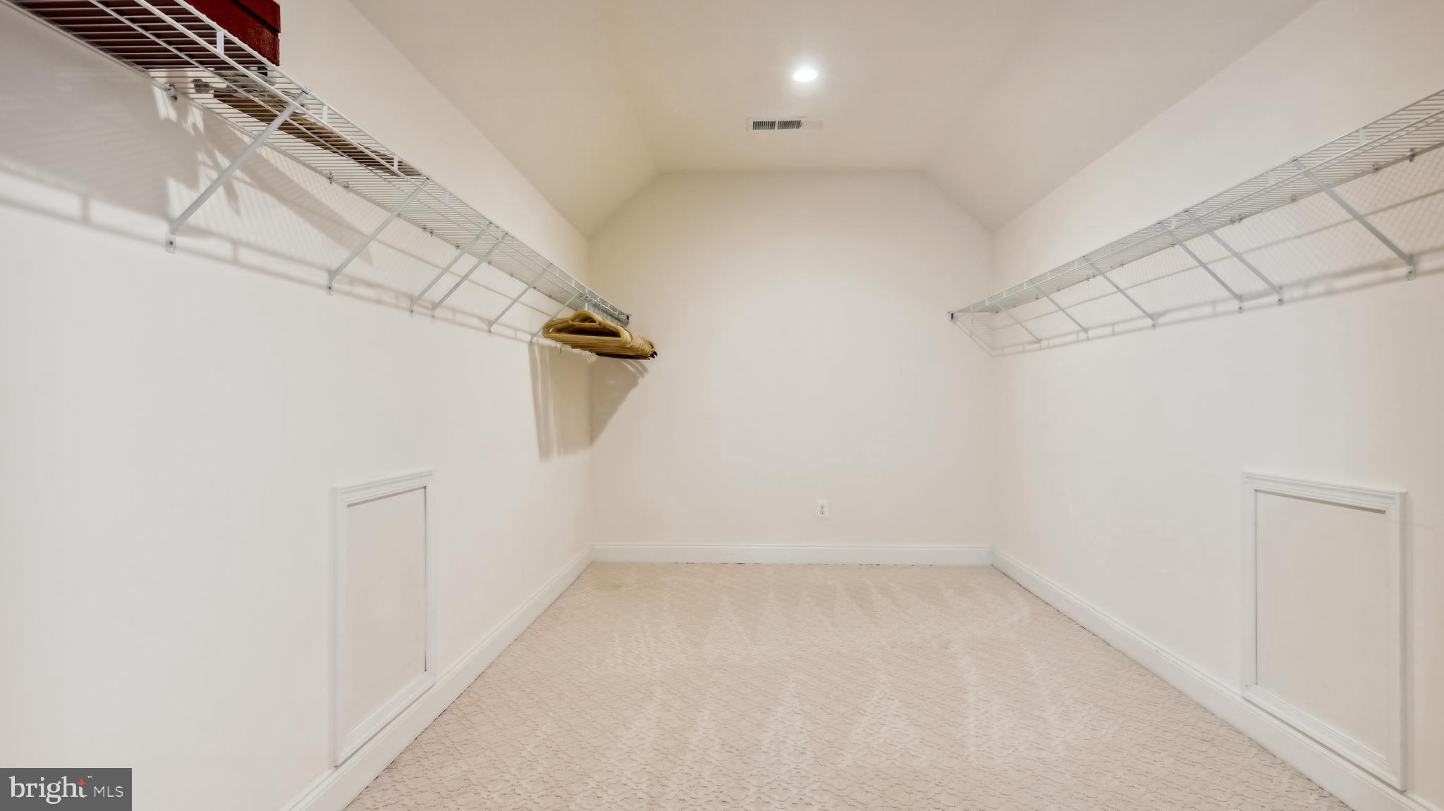 LENAH MILL LANDBAY 1 - Residential