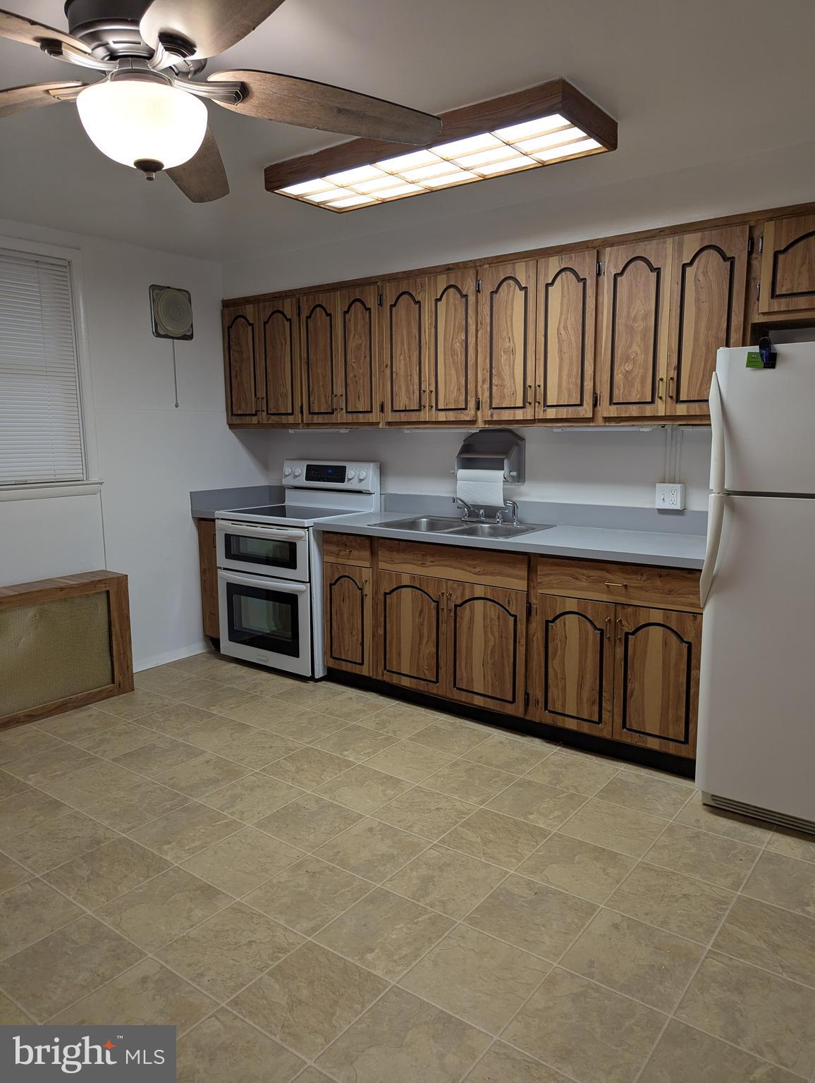 CONSHOHOCKEN - Residential