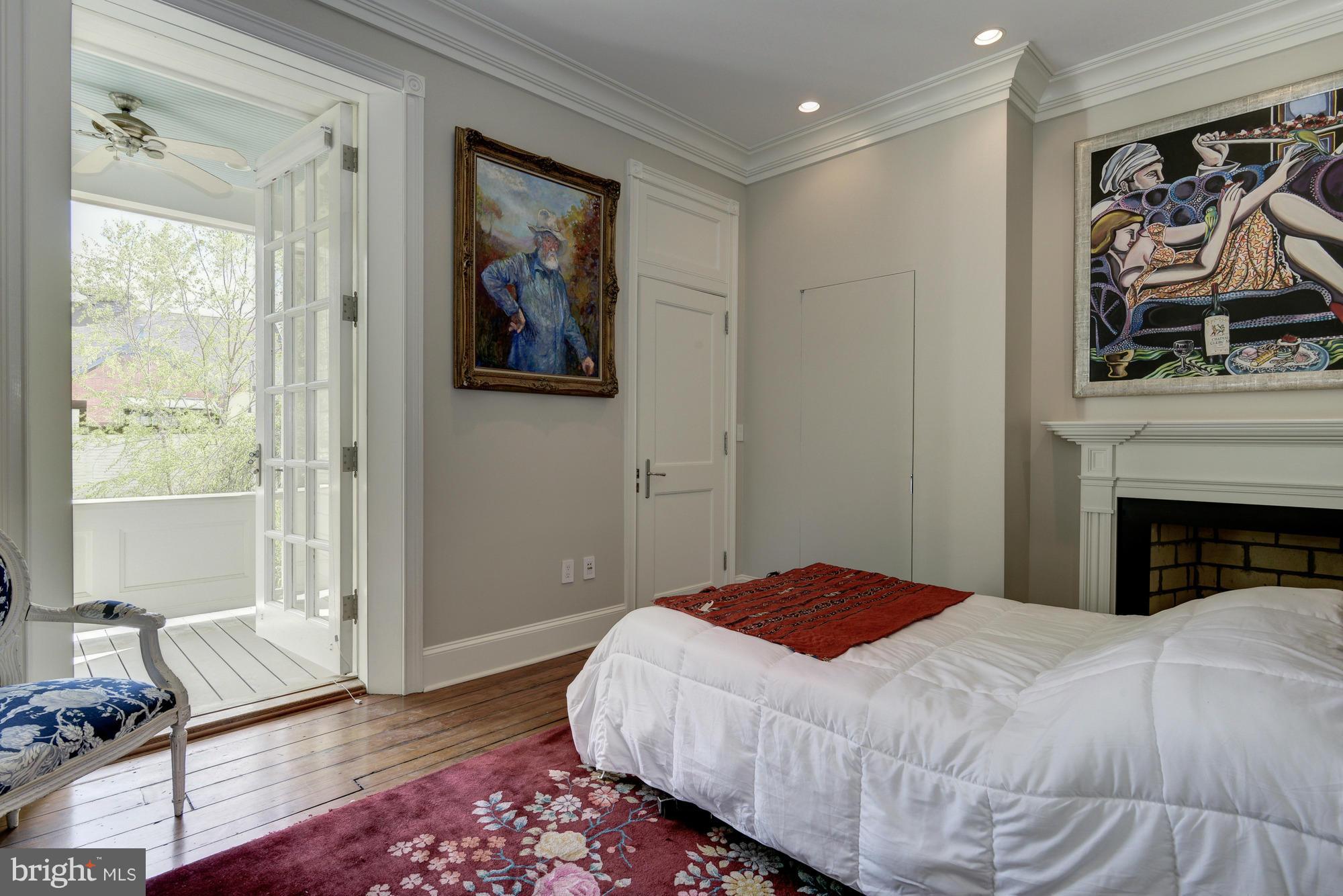 GEORGETOWN - Residential