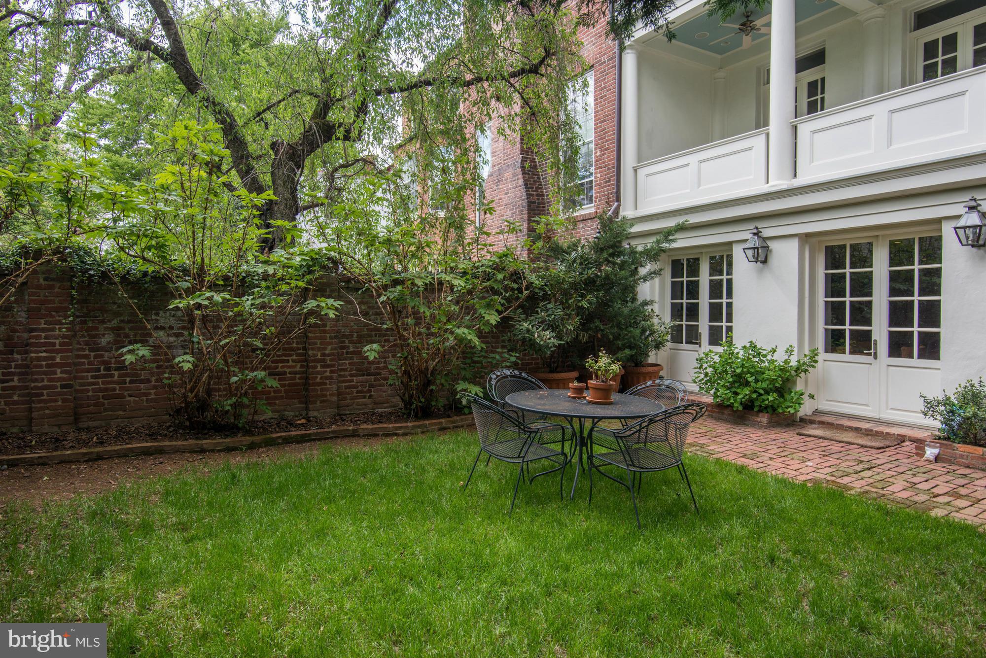 GEORGETOWN - Residential