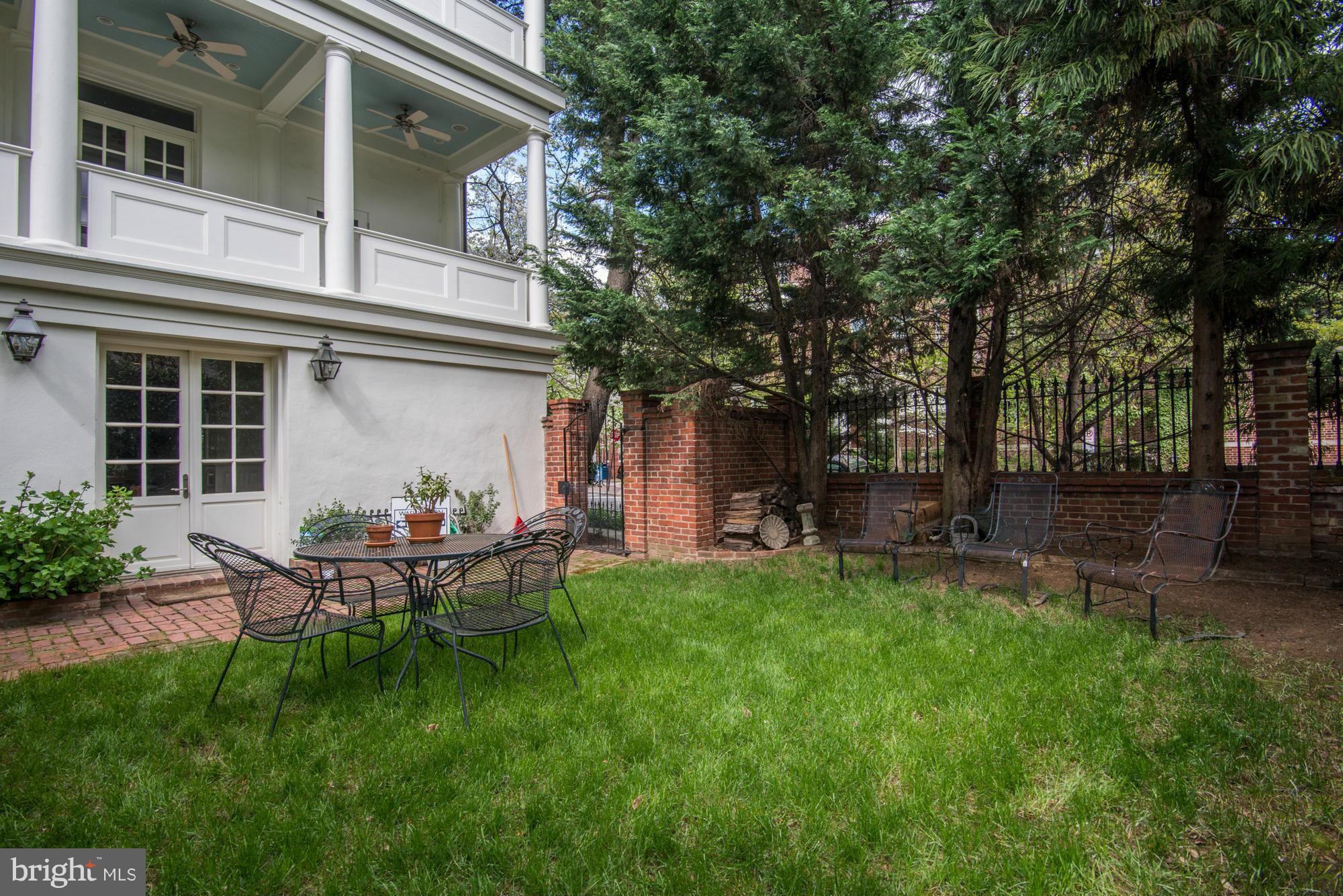 GEORGETOWN - Residential