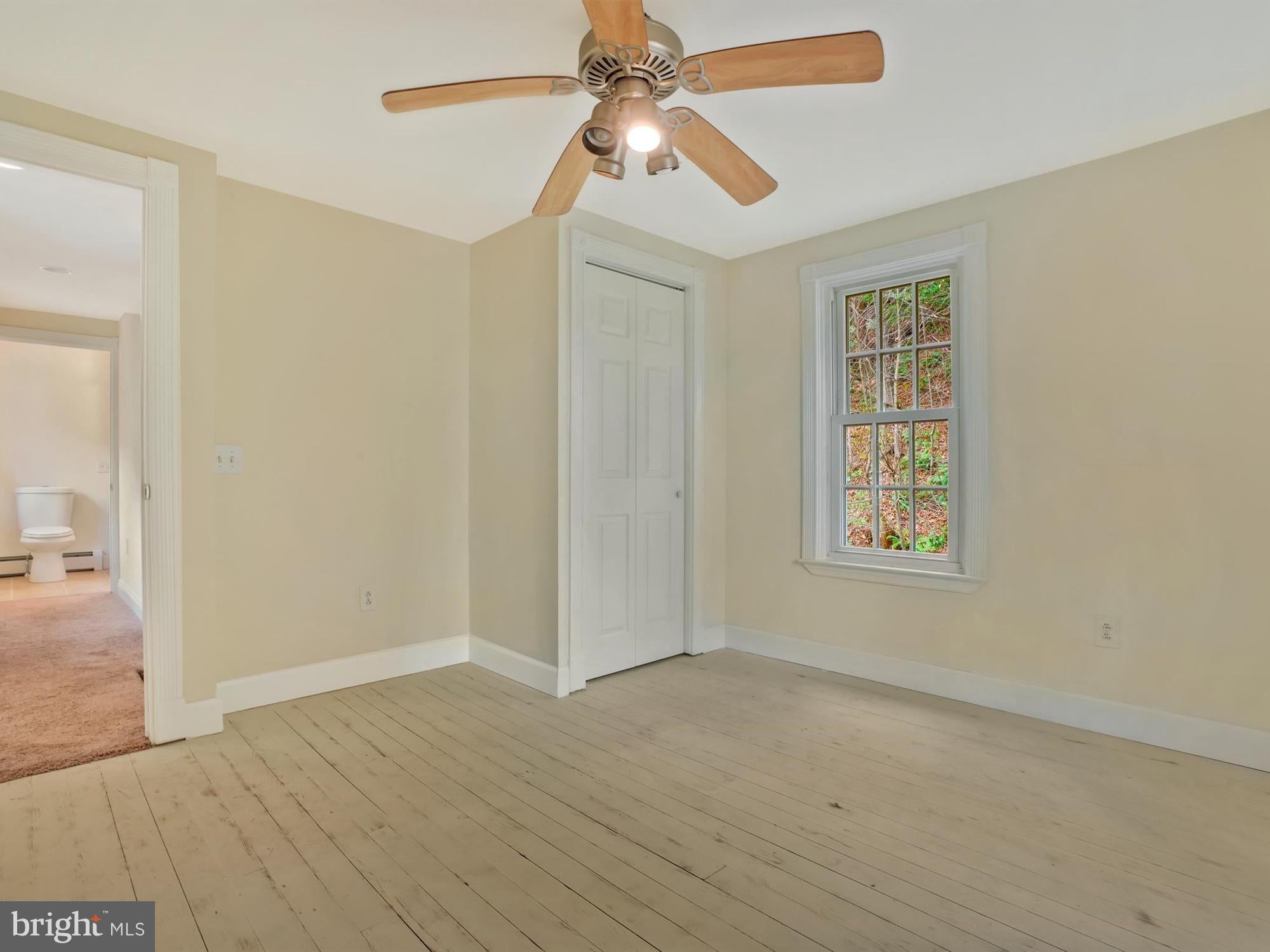 PINE GROVE - Residential