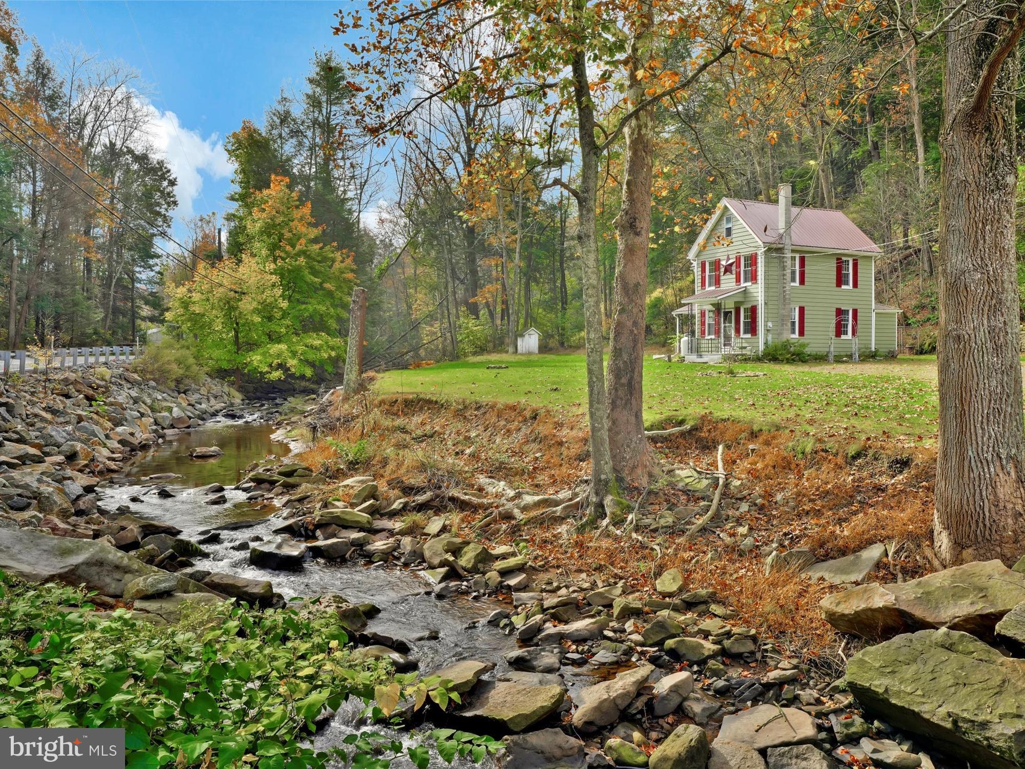 PINE GROVE - Residential