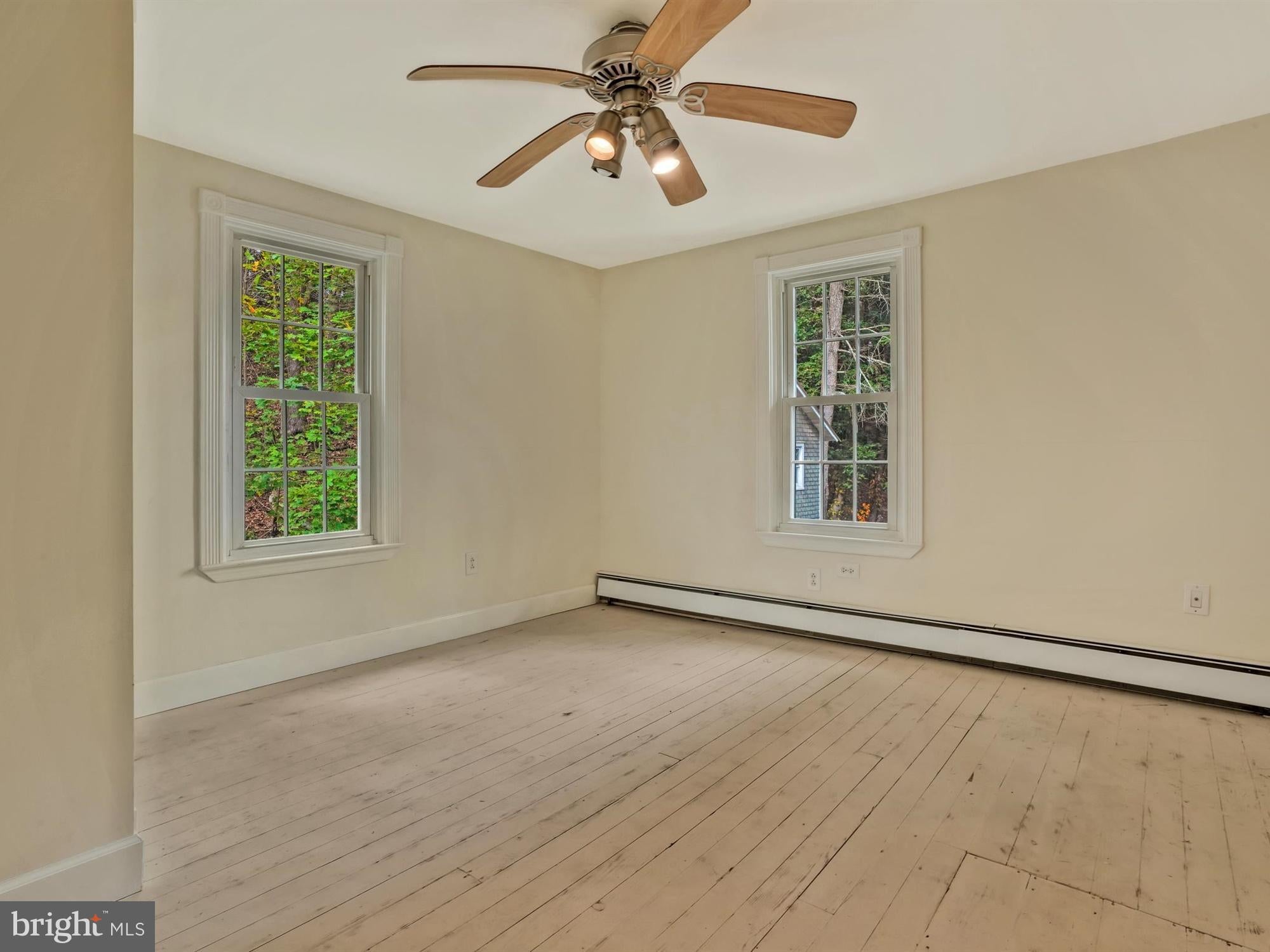 PINE GROVE - Residential
