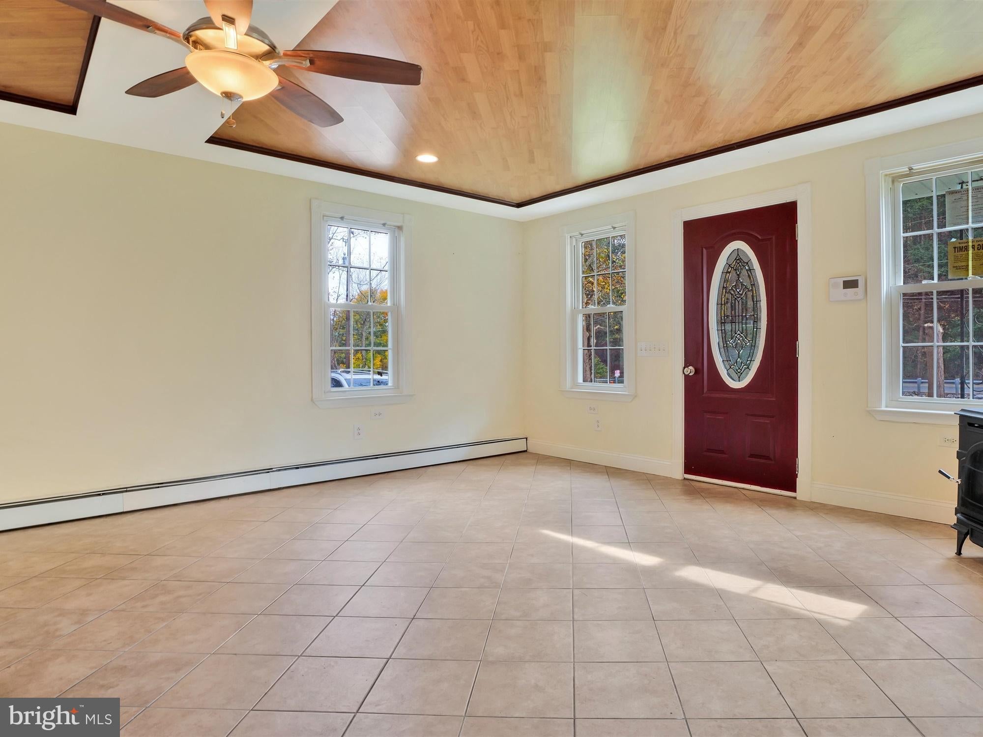 PINE GROVE - Residential