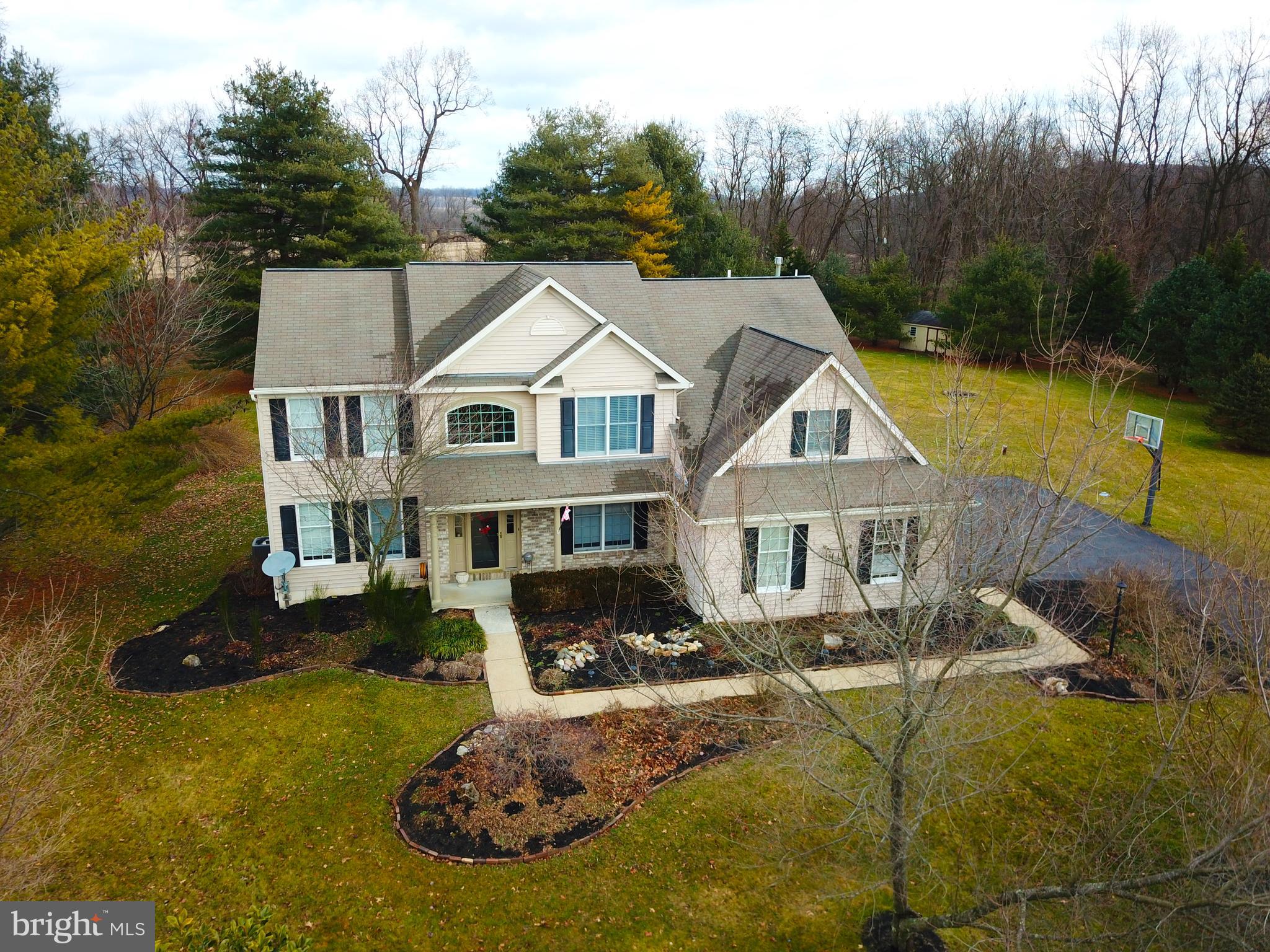 40 CHANTICLEER DRIVE