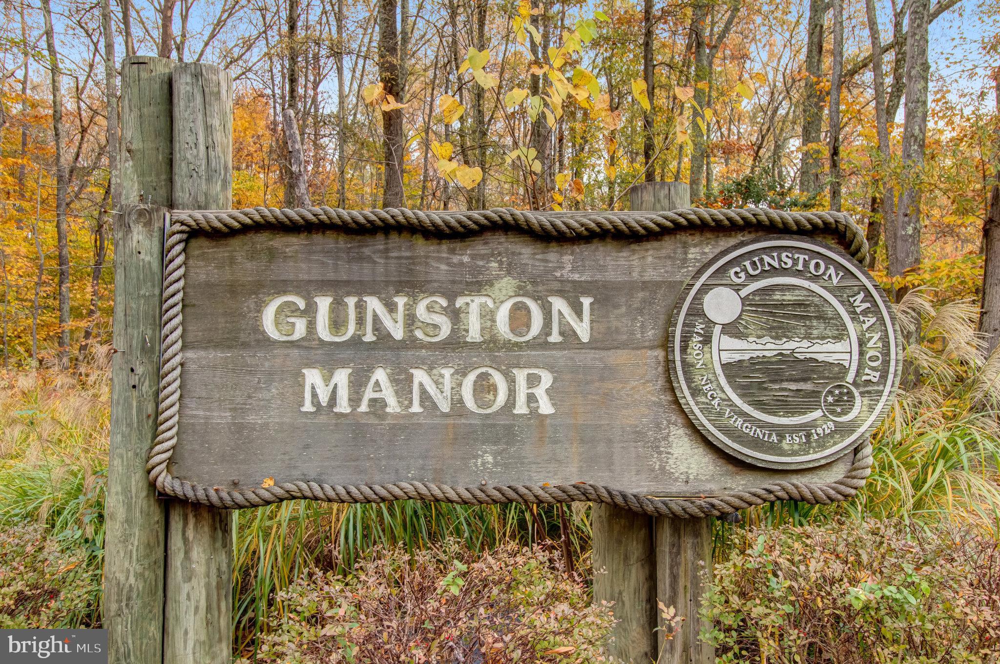 GUNSTON MANOR - Land