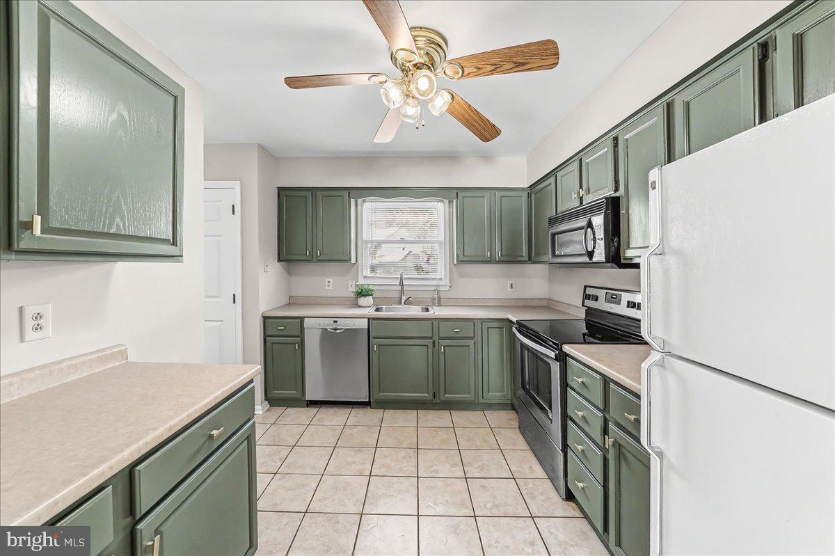 TROTTERS LEA - Residential