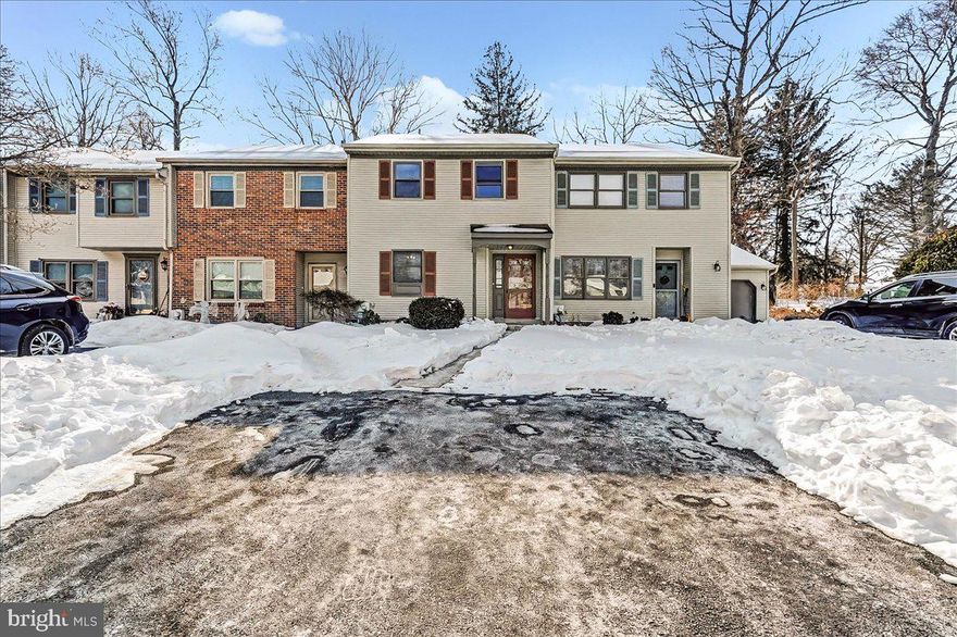 Welcome to 136 Trotters Lea Lane in desirable Chadds Ford, PA!  Located in the sought-after Trotters Lea neighborhood and within the award-winning Garnet Valley School District, this beautifully maintained home offers comfort, convenience, and outstanding value.  This freshly updated property features 2 bedrooms, 1 full bath, and 1 half bath, with fresh paint throughout and brand-new carpeting, making it truly move-in ready. Several windows have been replaced, enhancing energy efficiency and natural light.  1 Year  Home Warranty Included.  The basement waterproofing system was recently installed, providing peace of mind for years to come. The partially finished basement includes a fantastic 15’ x 15’ bonus room, perfect for a home office, gym, media room, or playroom—flexible space that today’s buyers are searching for.  Enjoy an unbeatable location on the PA/DE line, offering quick access to Philadelphia, PHL Airport, West Chester, and Wilmington, DE—ideal for commuters. You’re also just minutes from abundant shopping, dining, and everyday conveniences.  Residents of Trotters Lea benefit from a low HOA fee, which includes trash service and community lawn maintenance, allowing for easy, low-maintenance living in a well-kept neighborhood.  If you’re looking for a move-in ready home in Garnet Valley Schools, close to major employment hubs and local amenities, 136 Trotters Lea Lane is a must-see.  This home delivers location, updates, and lifestyle—schedule your showing today!