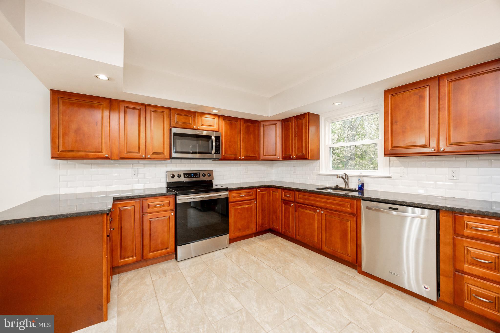 1340 E STRASBURG ROAD