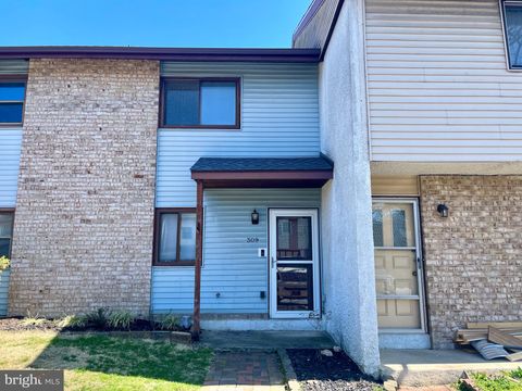 Photo of 309 Greenland Drive, Lancaster, PA 17602 (MLS # PALA2048934)