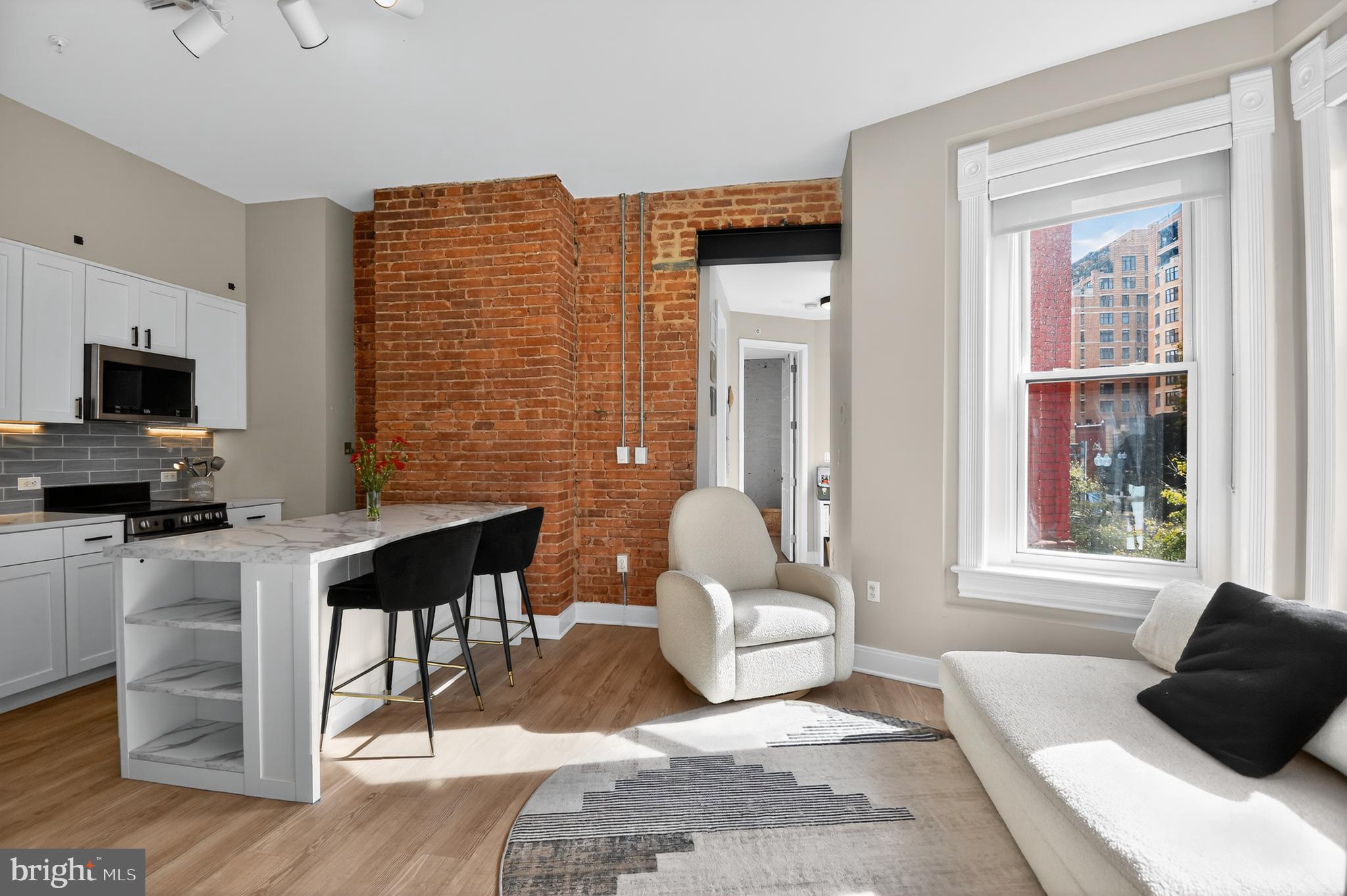 459 MASSACHUSETTS AVENUE NW 24