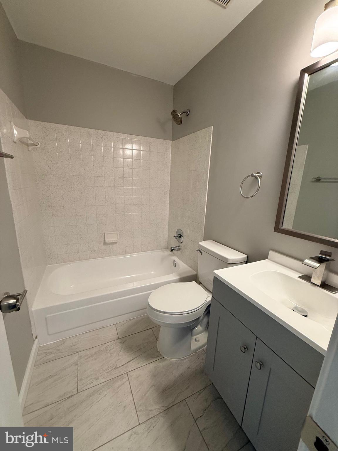 FOUNDERS WOODS - Residential