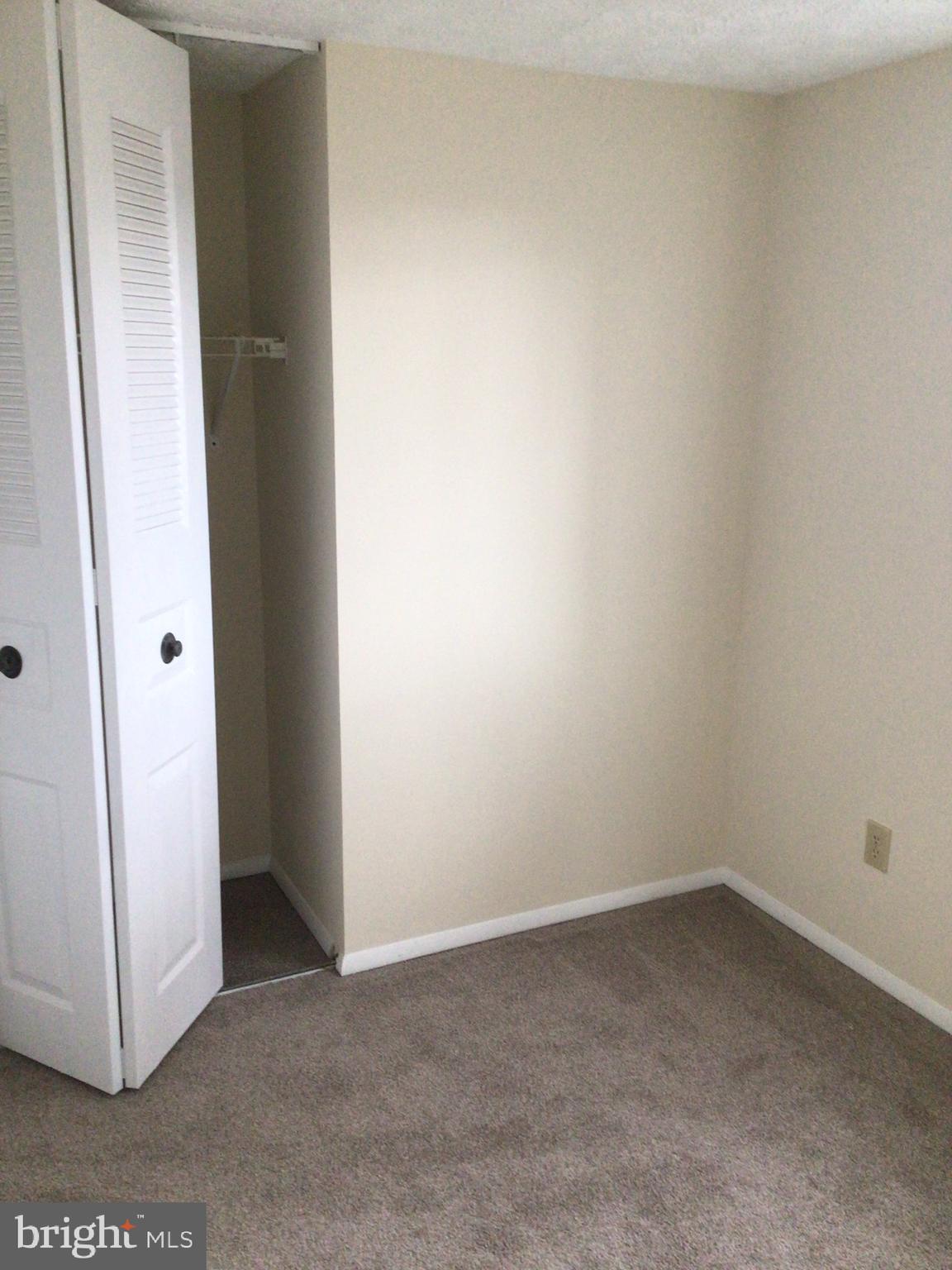 HARMANS WOODS - Residential