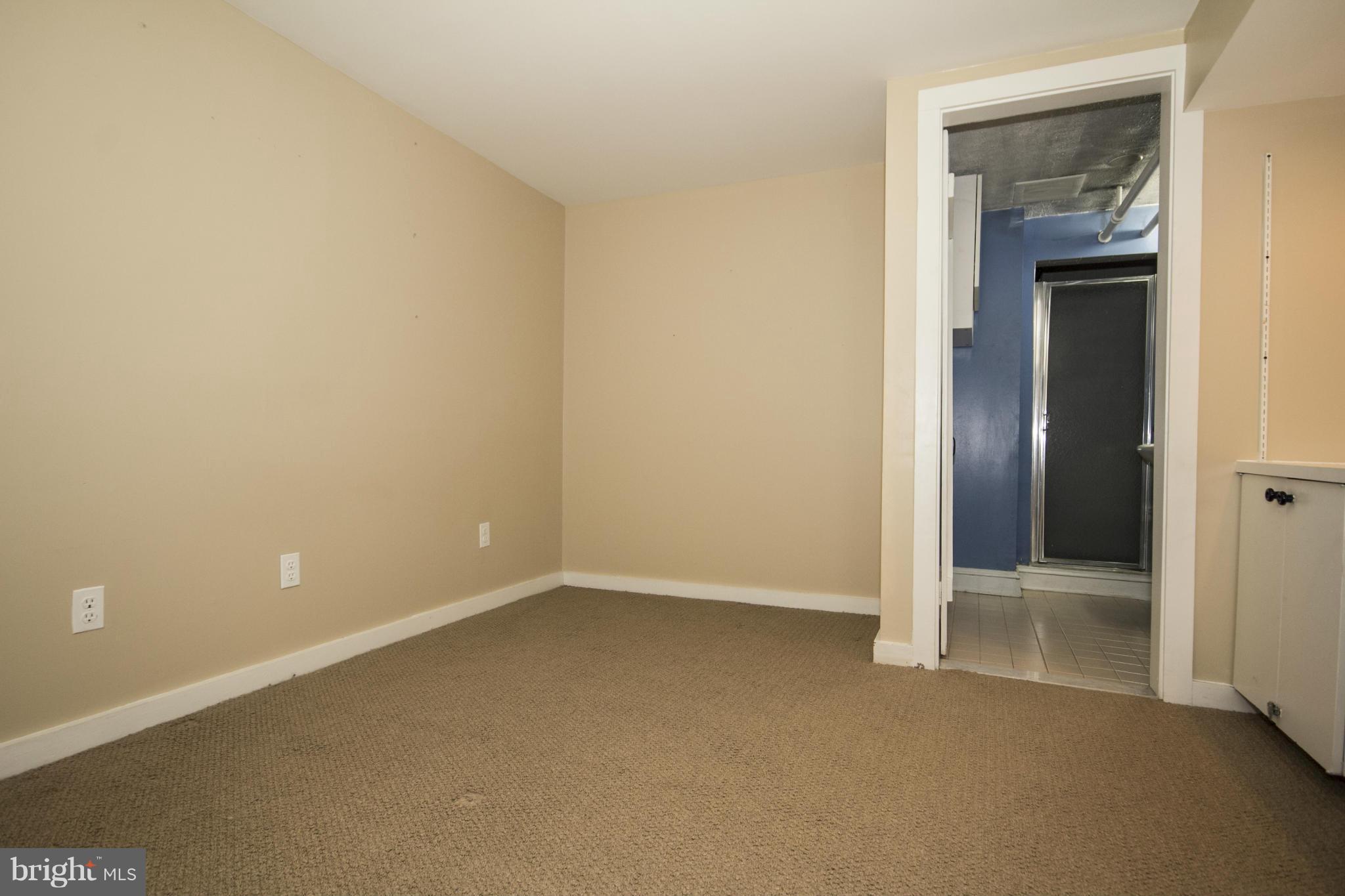 RODGERS FORGE - Residential Lease