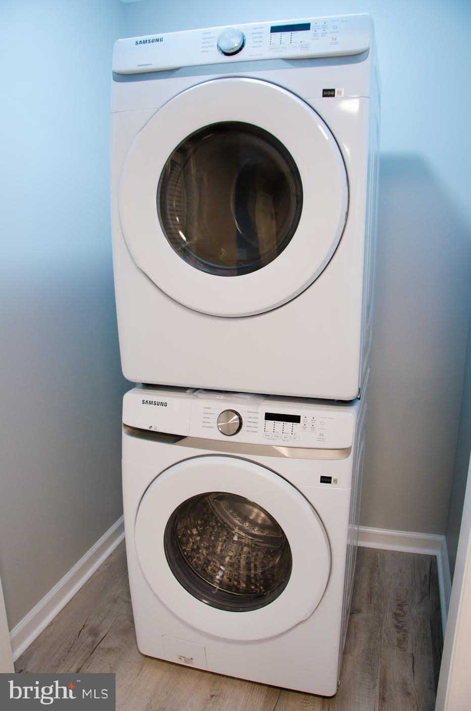 ST CHARLES SUB - SHEFFIELD - Residential Lease