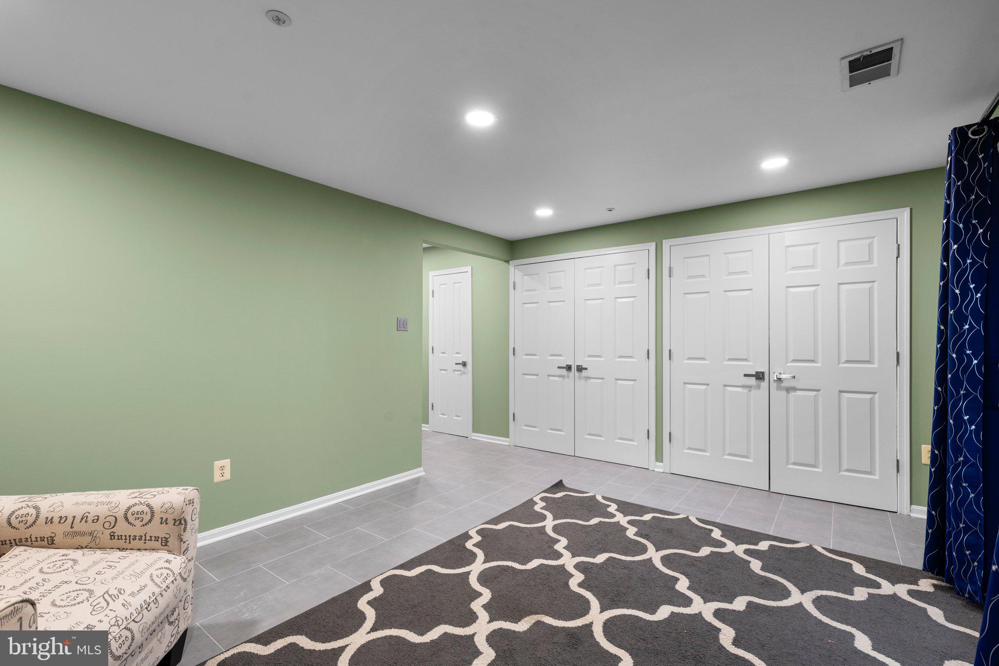 BOWLING BROOK FARMS - Residential Lease