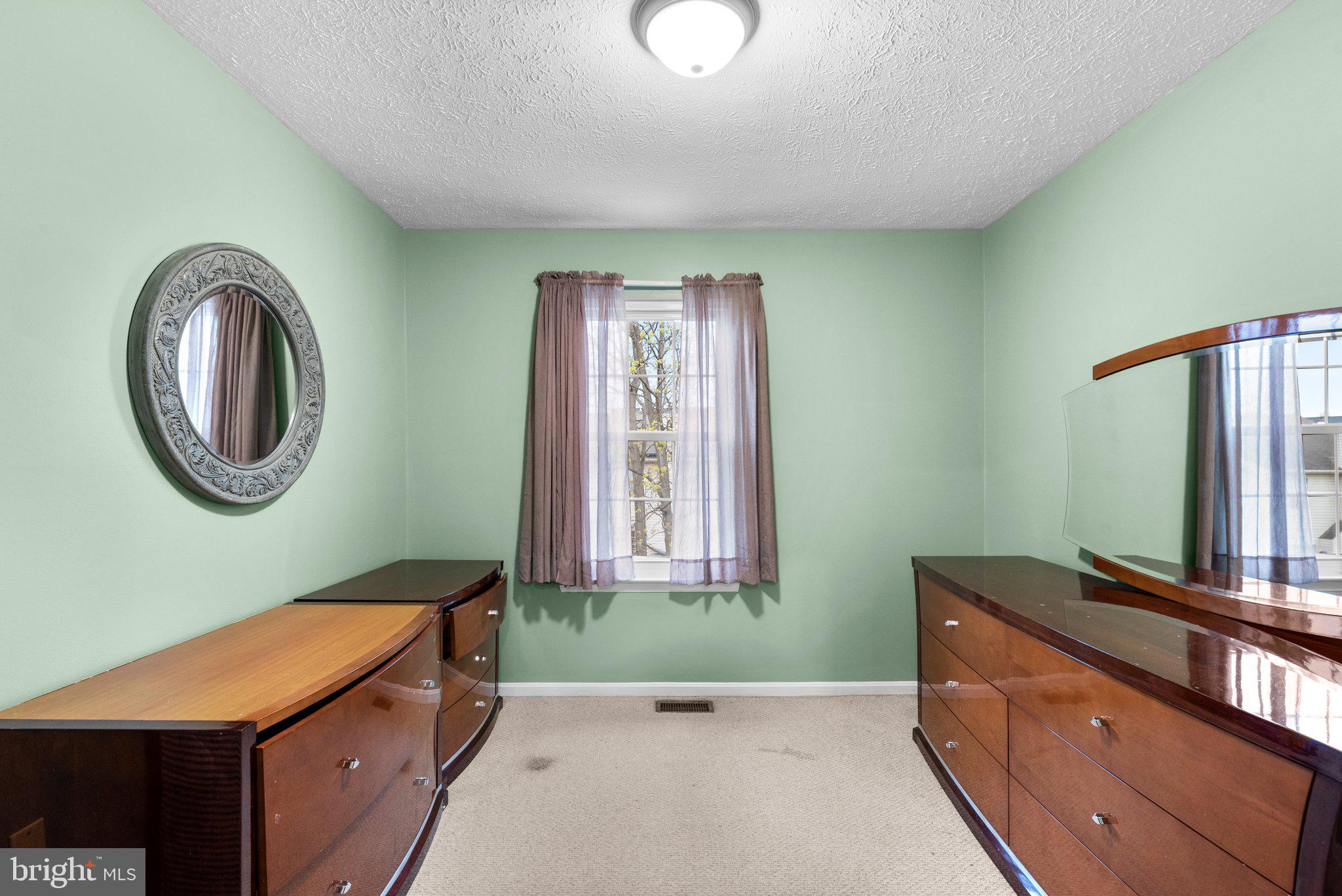 BOWLING BROOK FARMS - Residential Lease