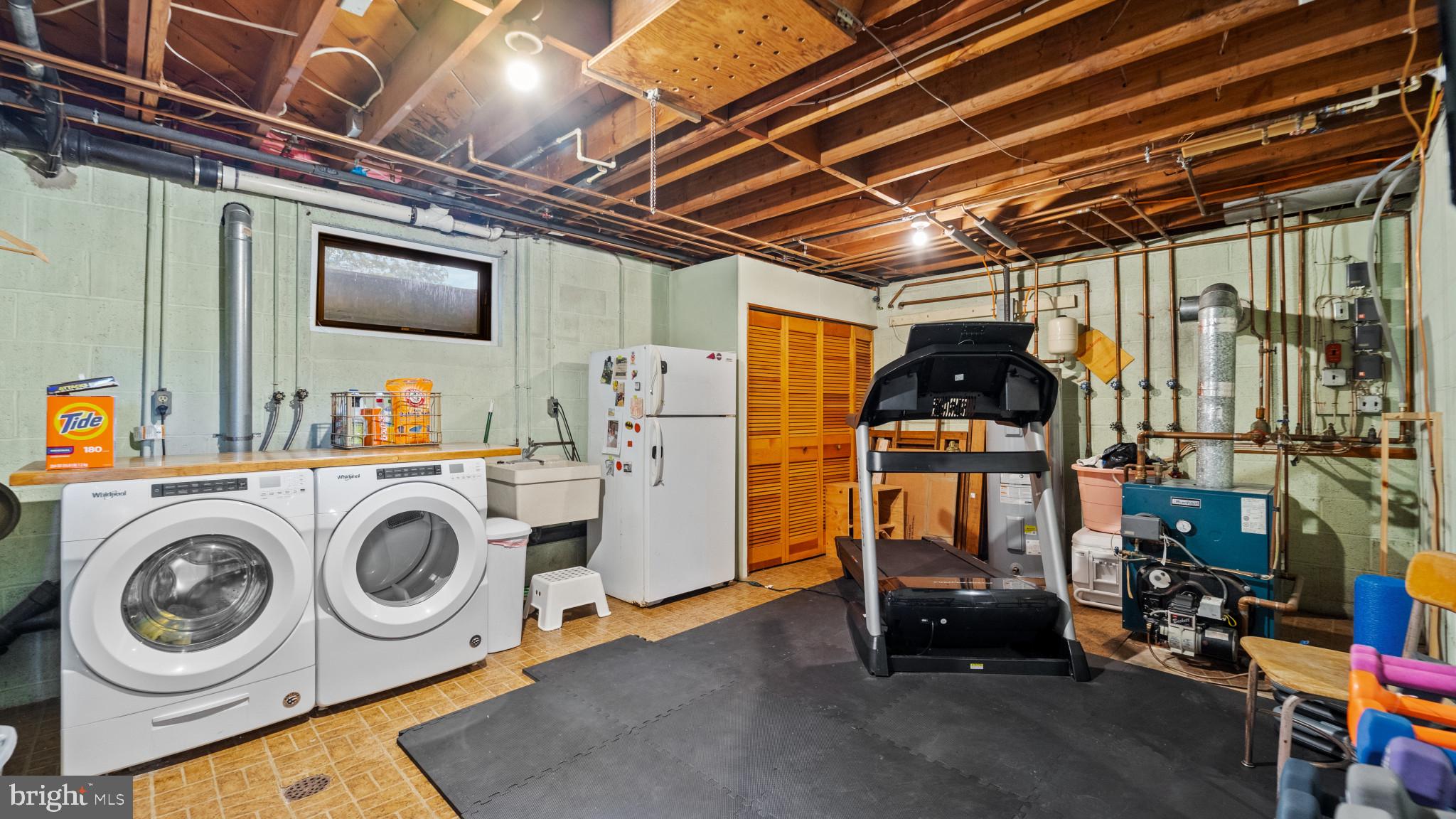 HAMPSTEAD - Residential