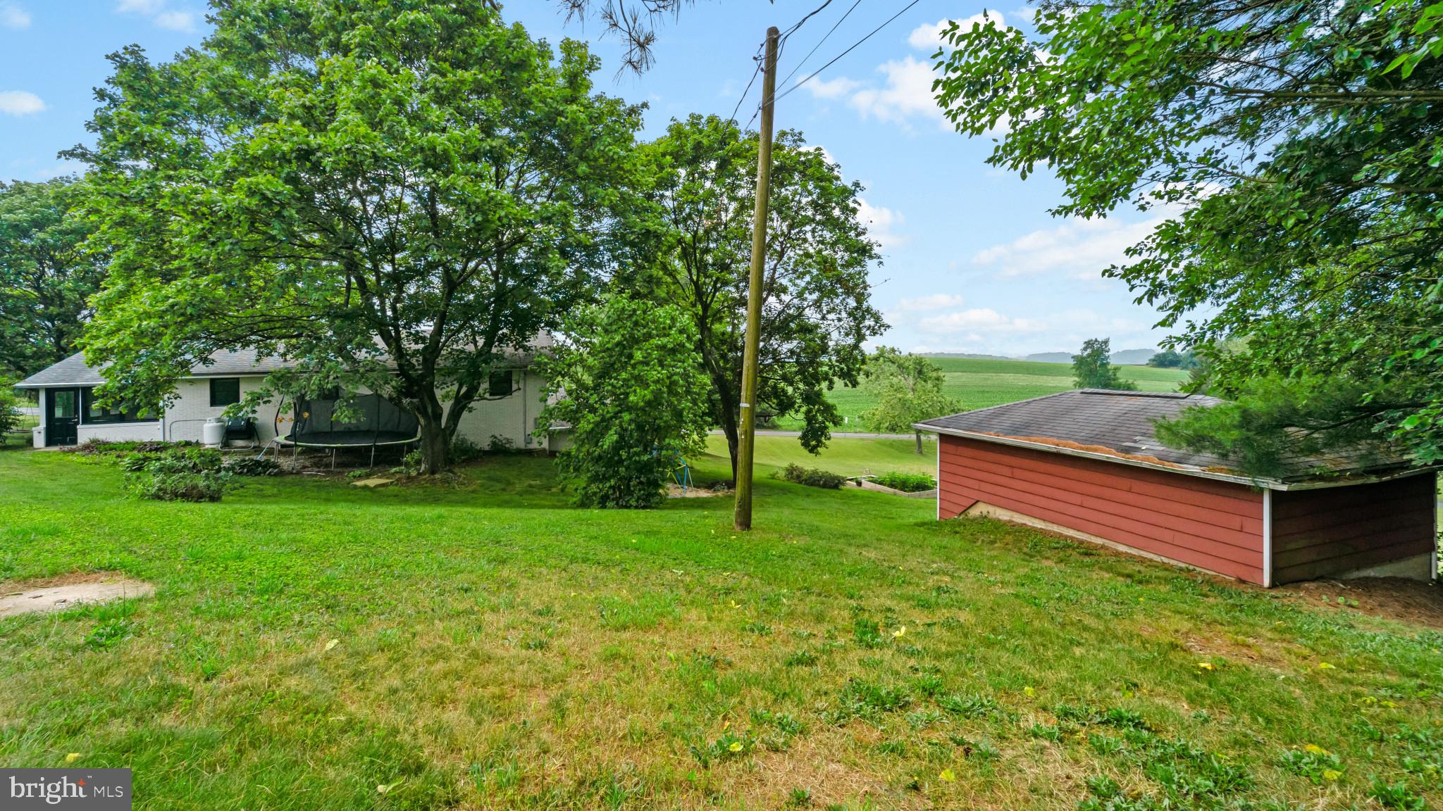 HAMPSTEAD - Residential