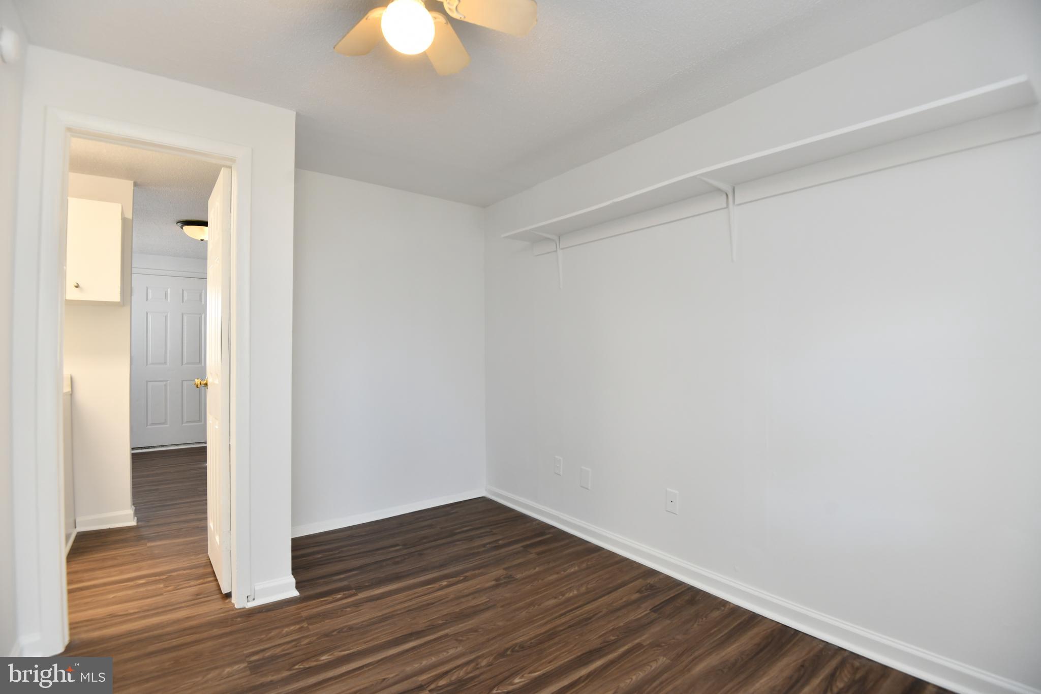 YORKSHIRE ACRES - Residential Lease