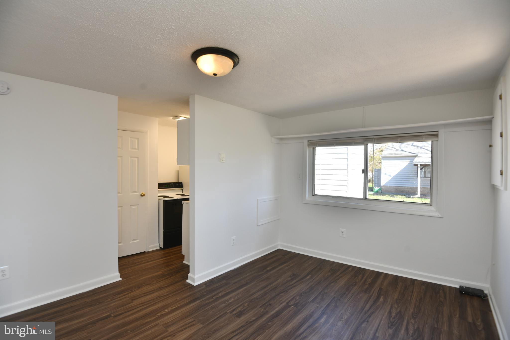 YORKSHIRE ACRES - Residential Lease