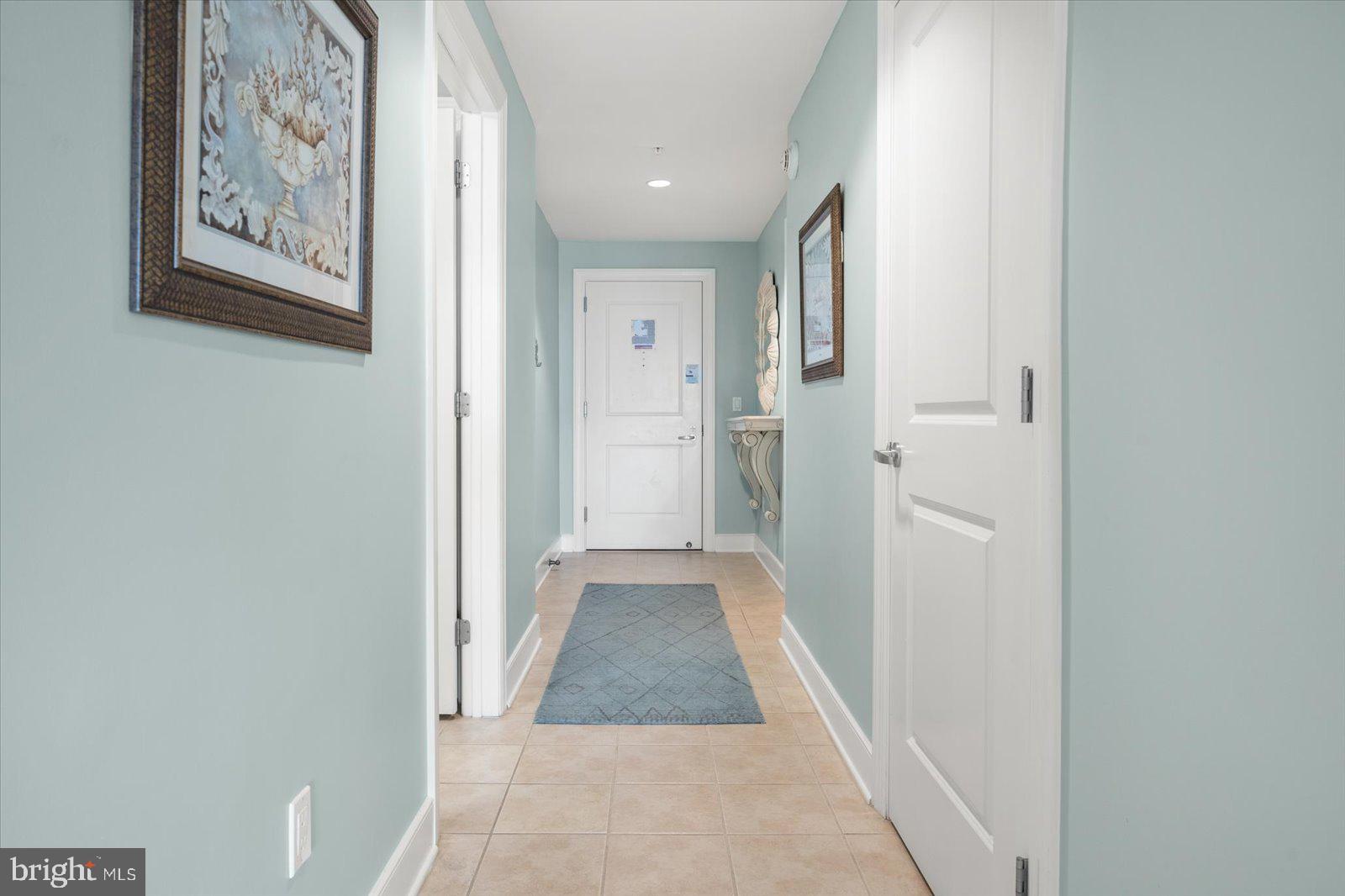 2 48TH STREET 402