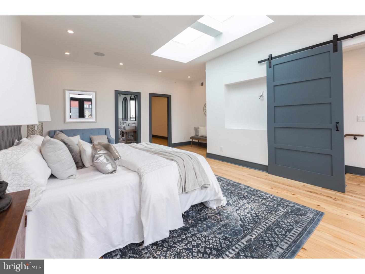 KENSINGTON - Residential