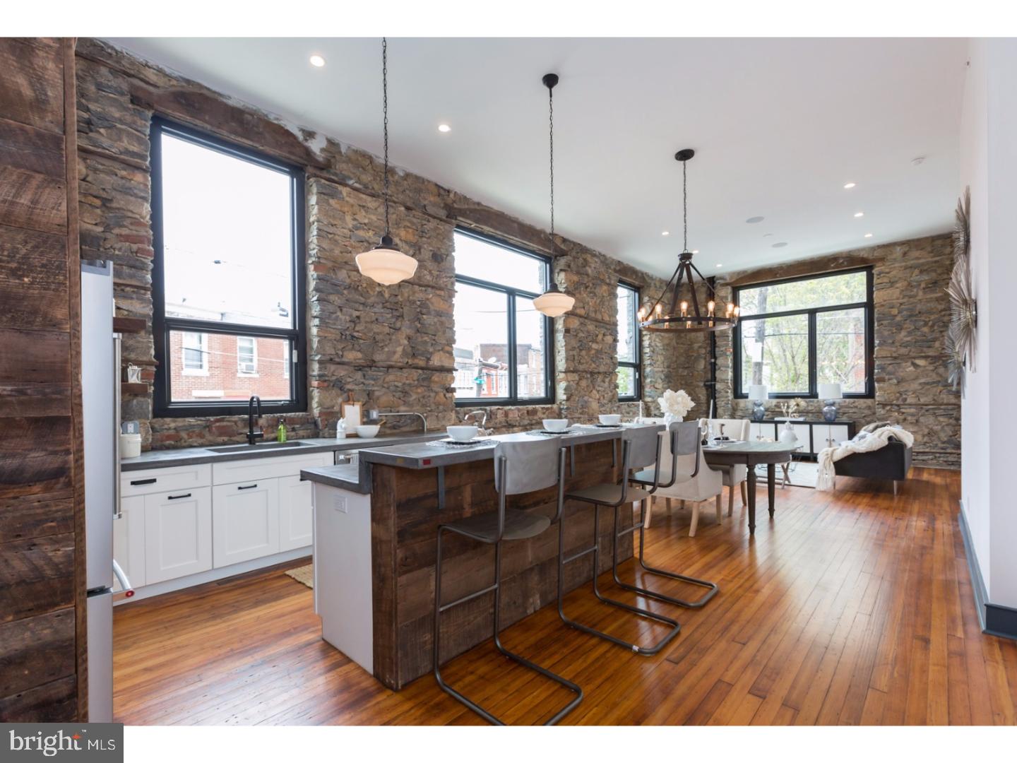 KENSINGTON - Residential