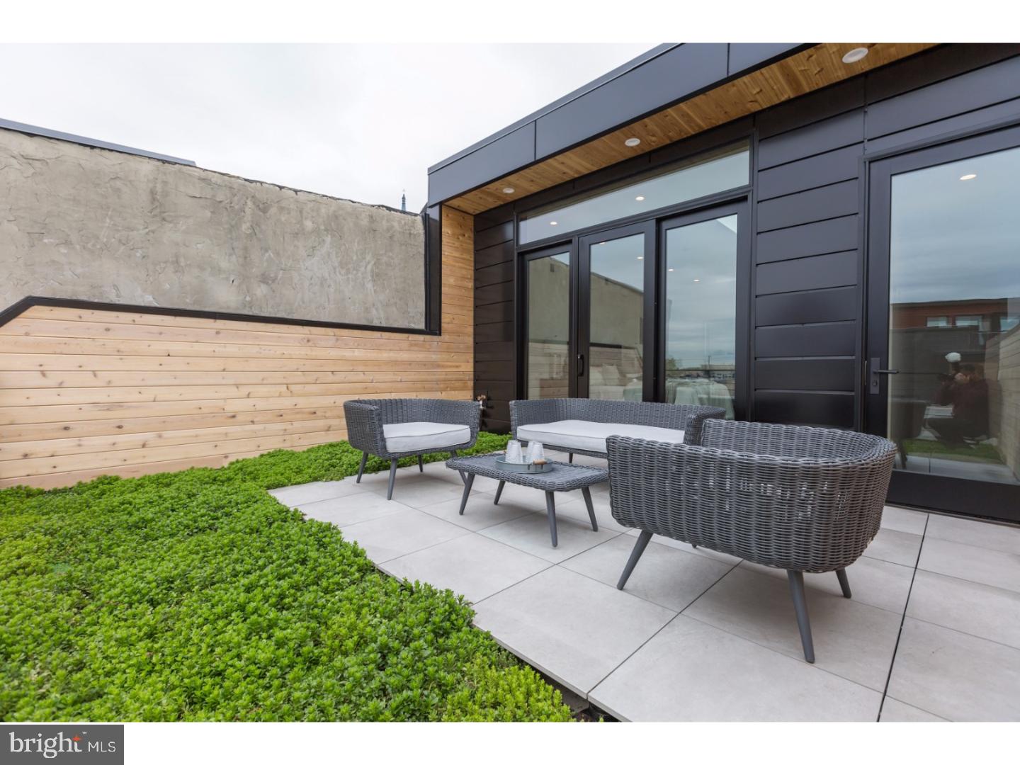 KENSINGTON - Residential
