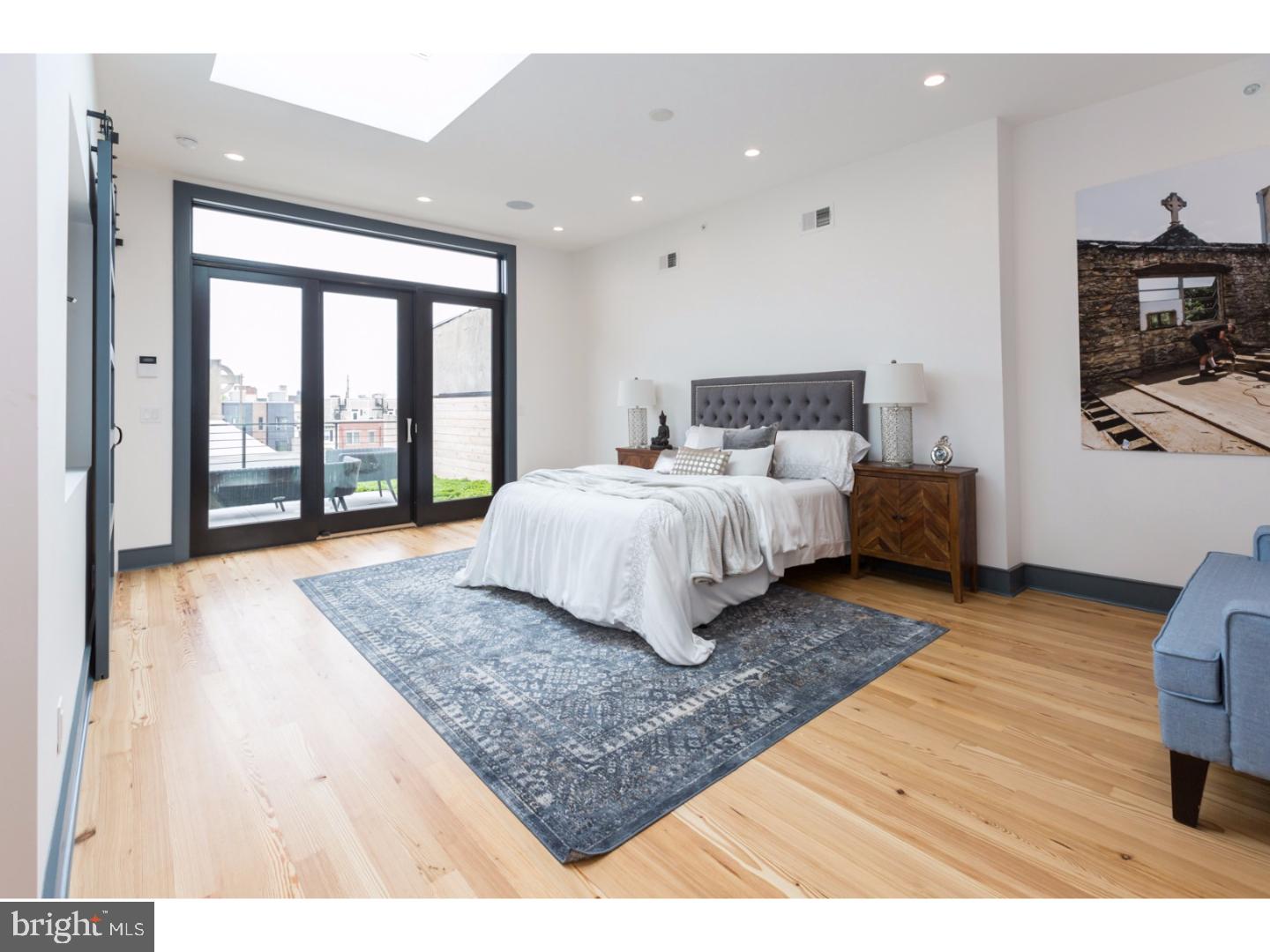 KENSINGTON - Residential
