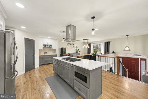 6208 REDWOOD LANE ALEXANDRIA VA 22310