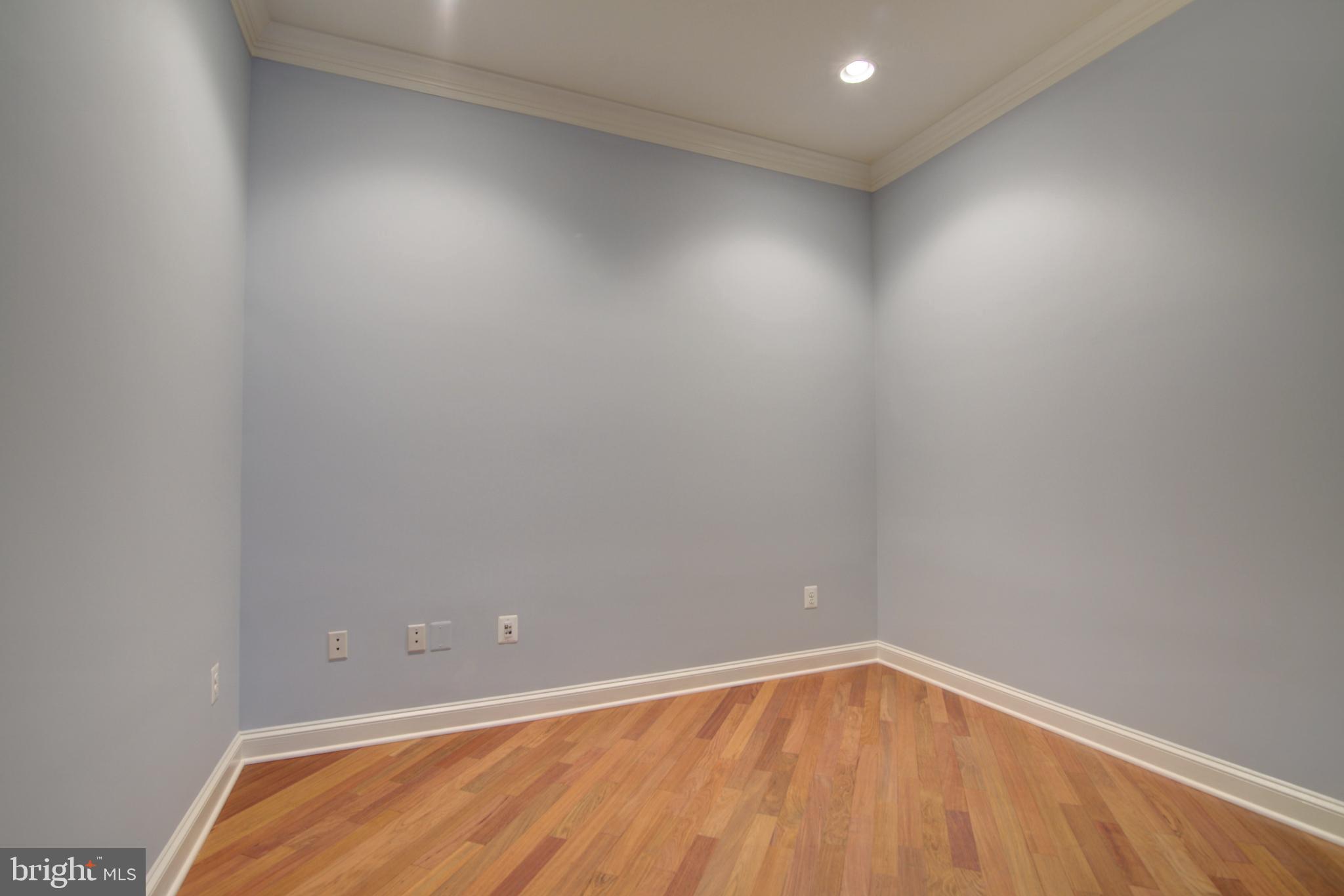 RIVER CREEK - Residential