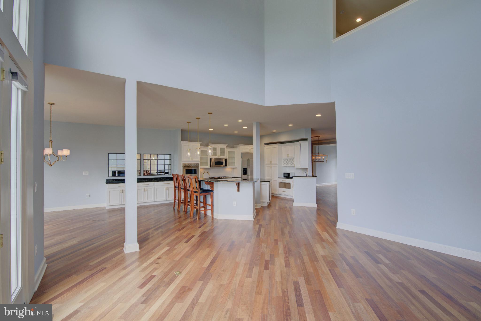 RIVER CREEK - Residential