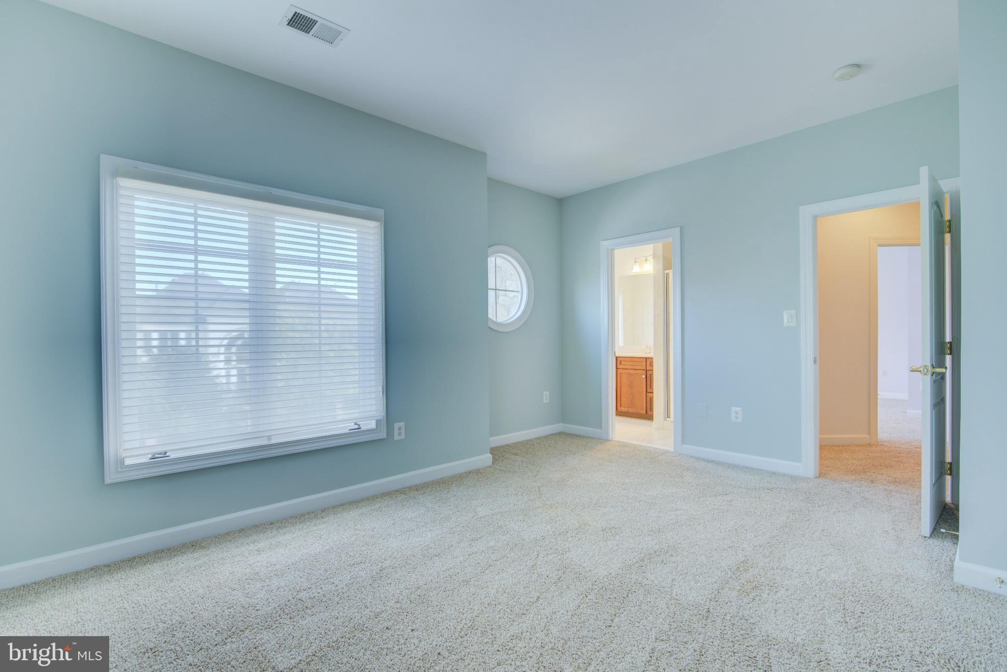 RIVER CREEK - Residential