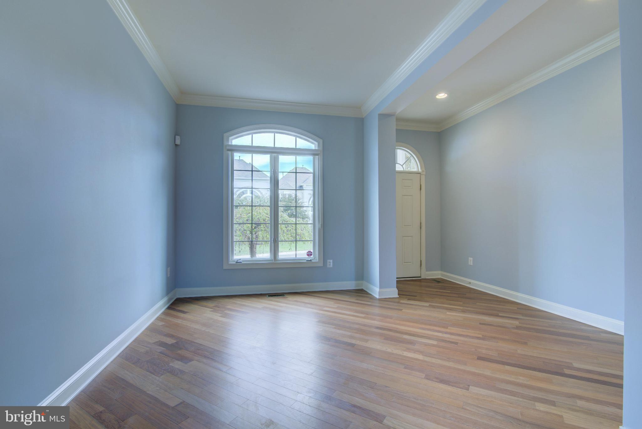 RIVER CREEK - Residential