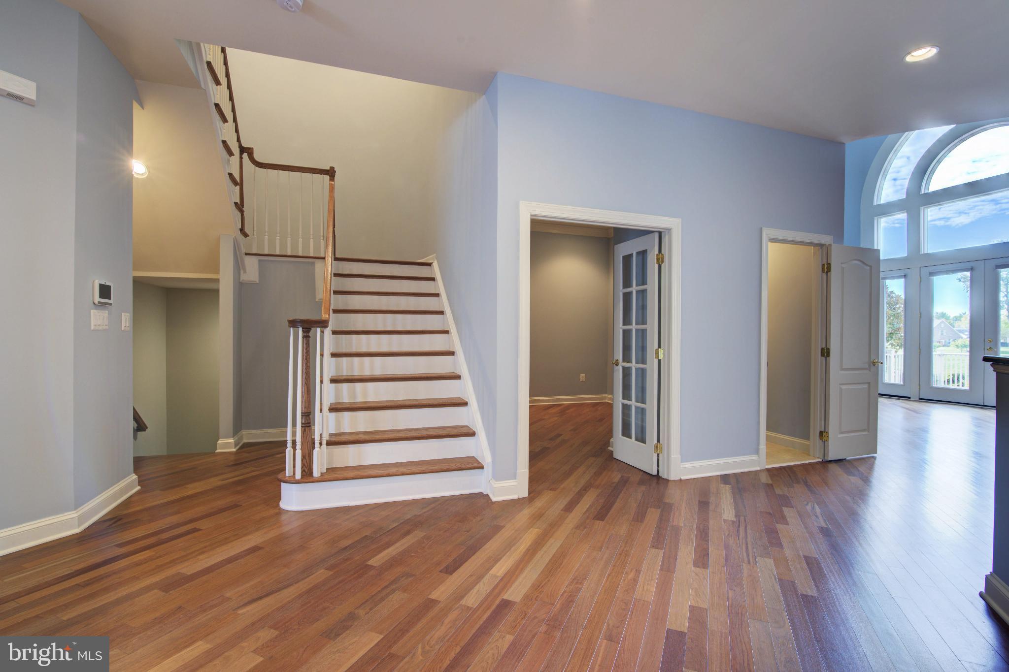 RIVER CREEK - Residential