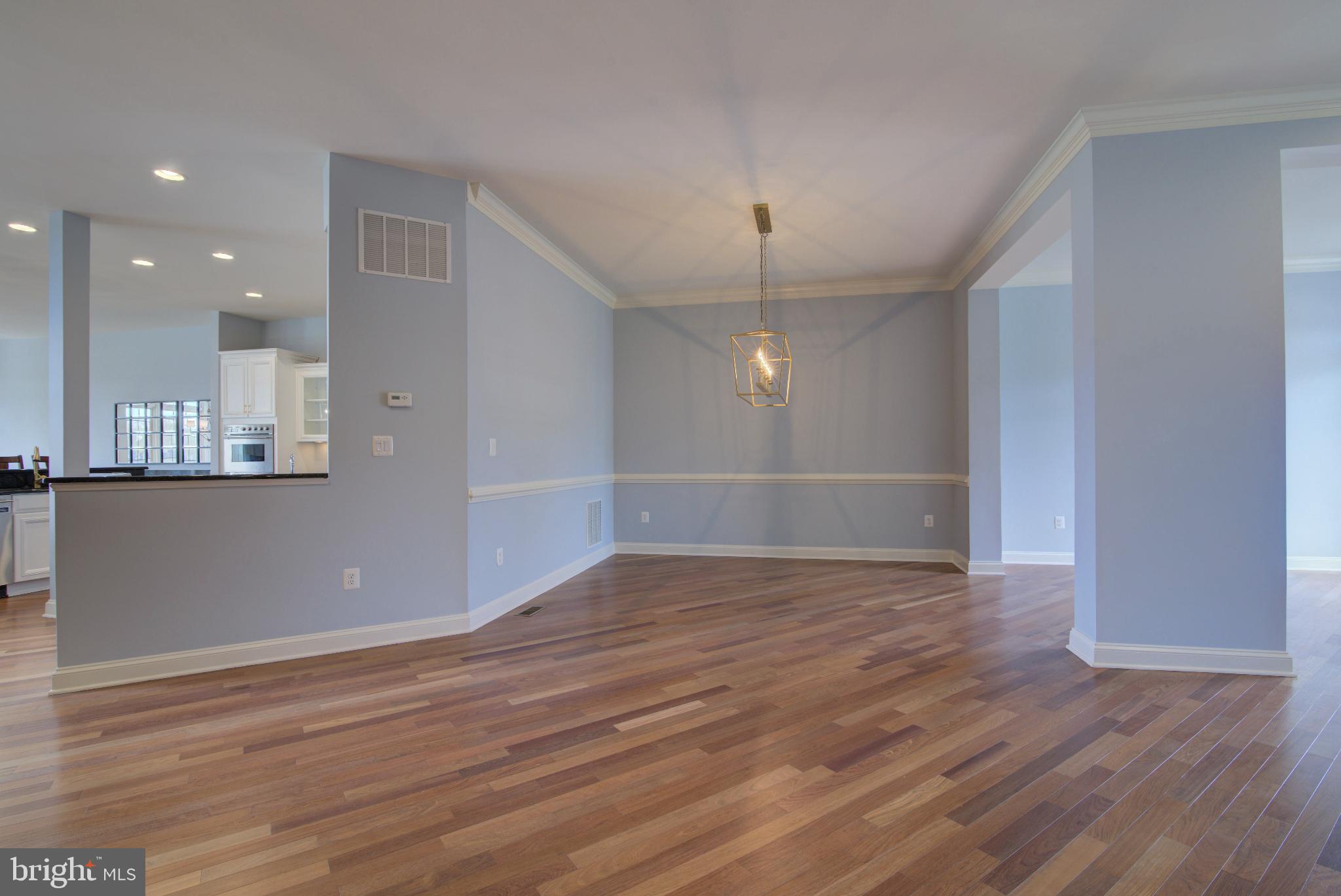 RIVER CREEK - Residential