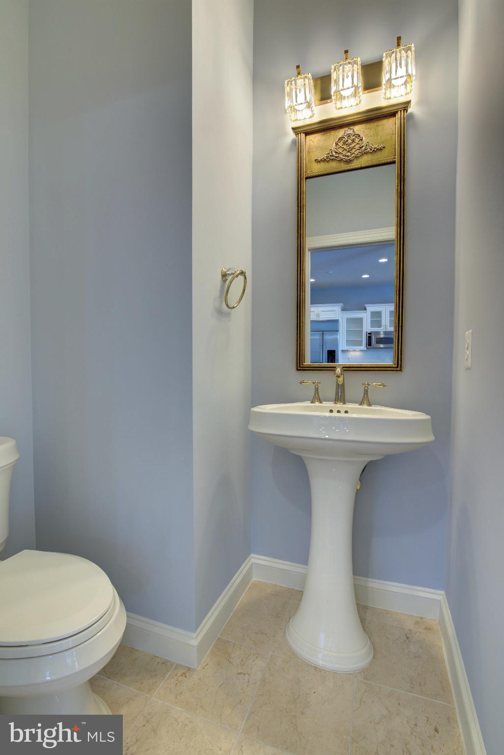 RIVER CREEK - Residential