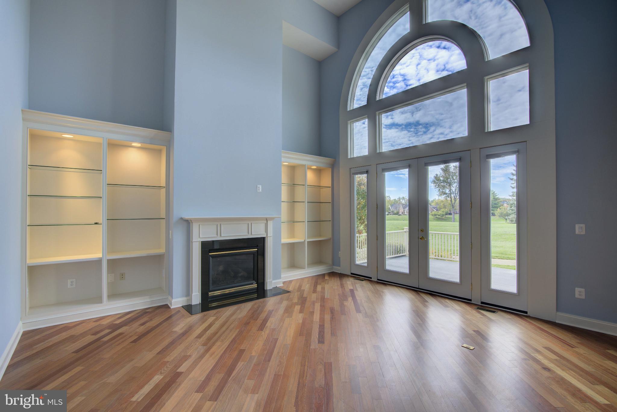 RIVER CREEK - Residential