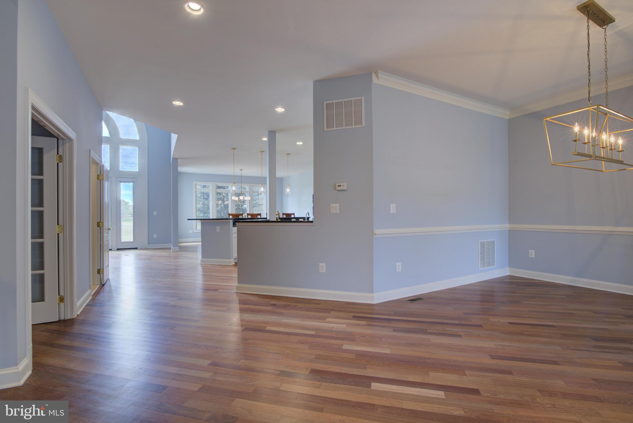 RIVER CREEK - Residential