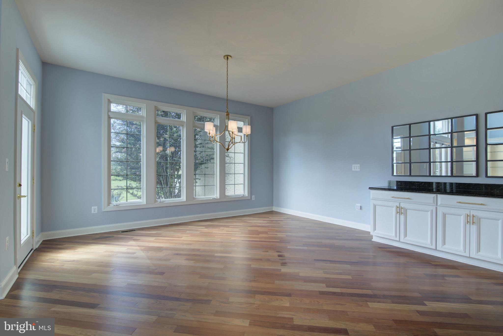 RIVER CREEK - Residential