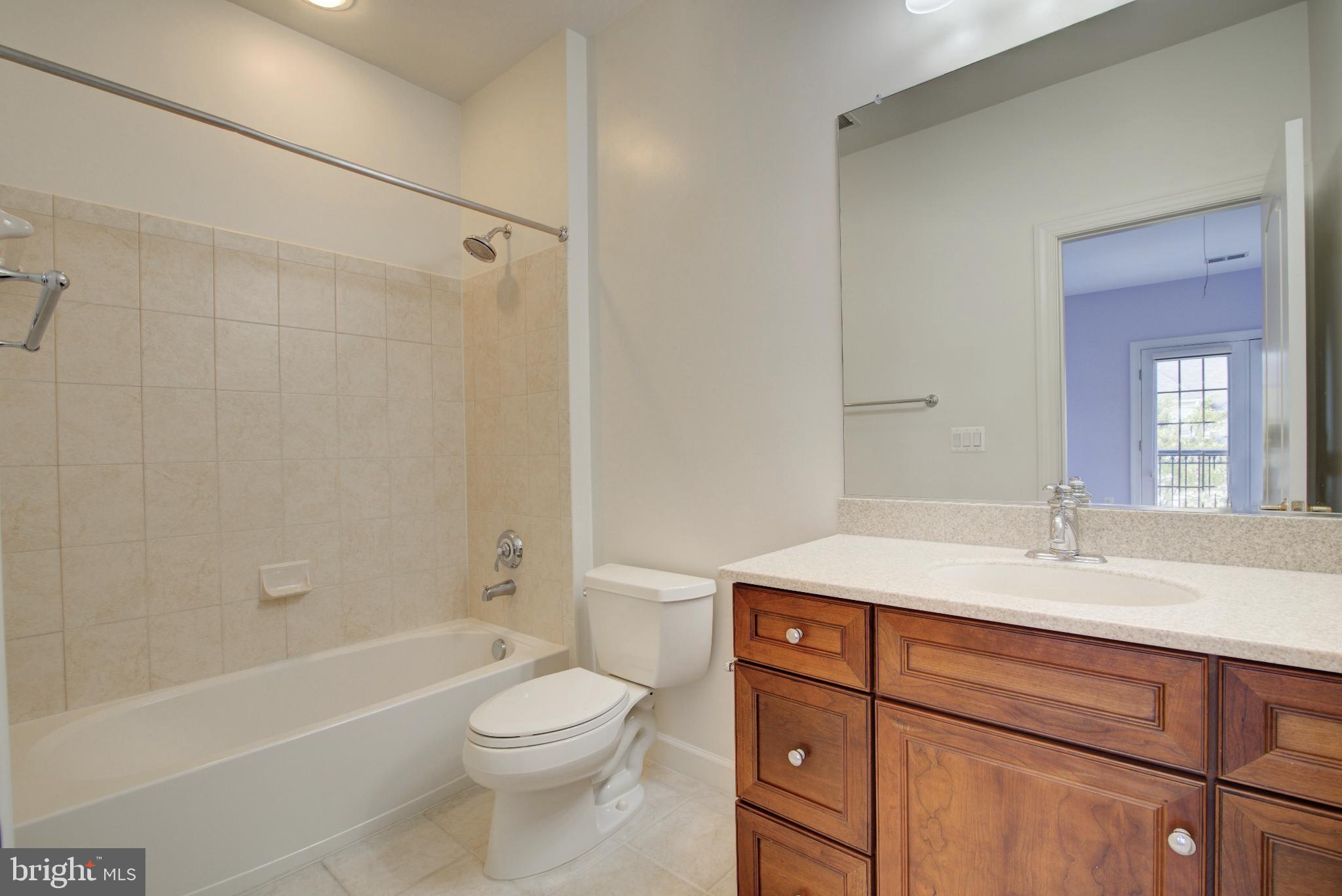 RIVER CREEK - Residential