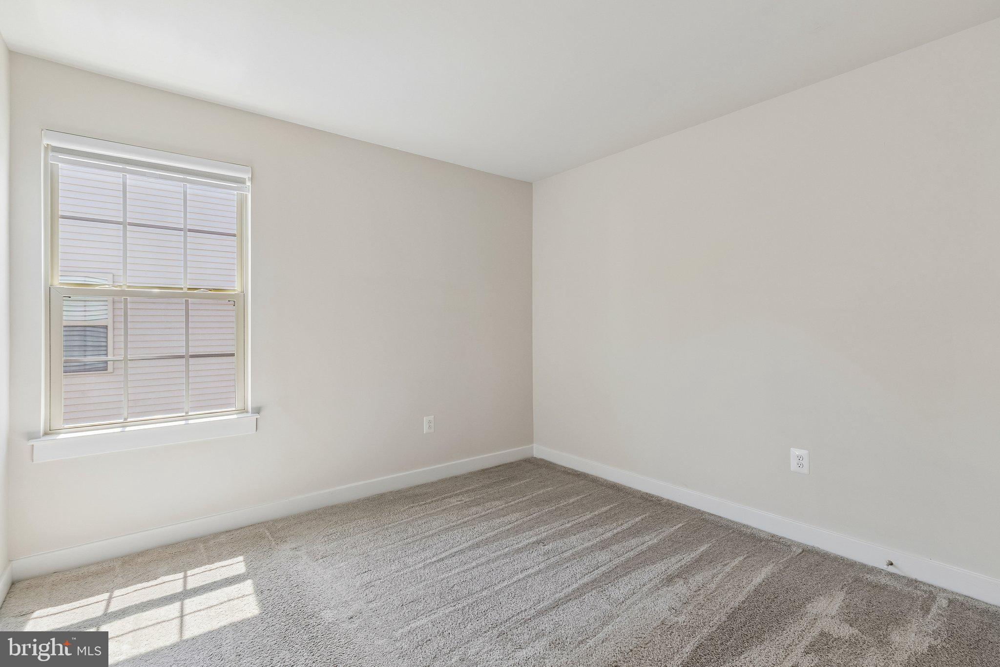 TIMOTHY BRANCH SINGLES - Residential