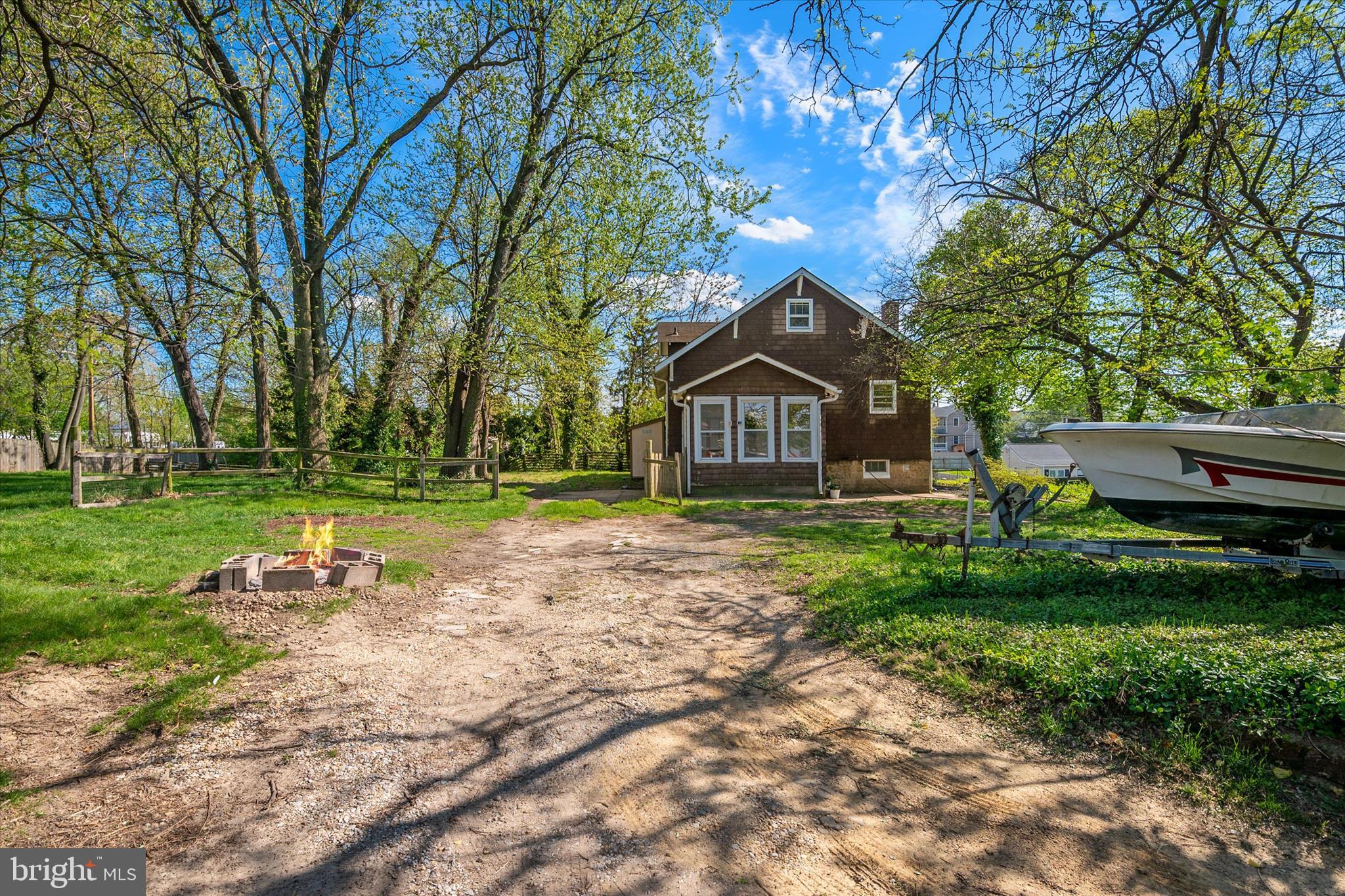 ROLAND TERRACE - Residential