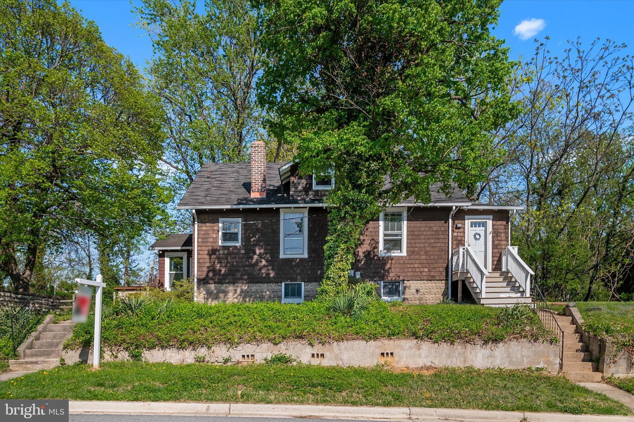 ROLAND TERRACE - Residential