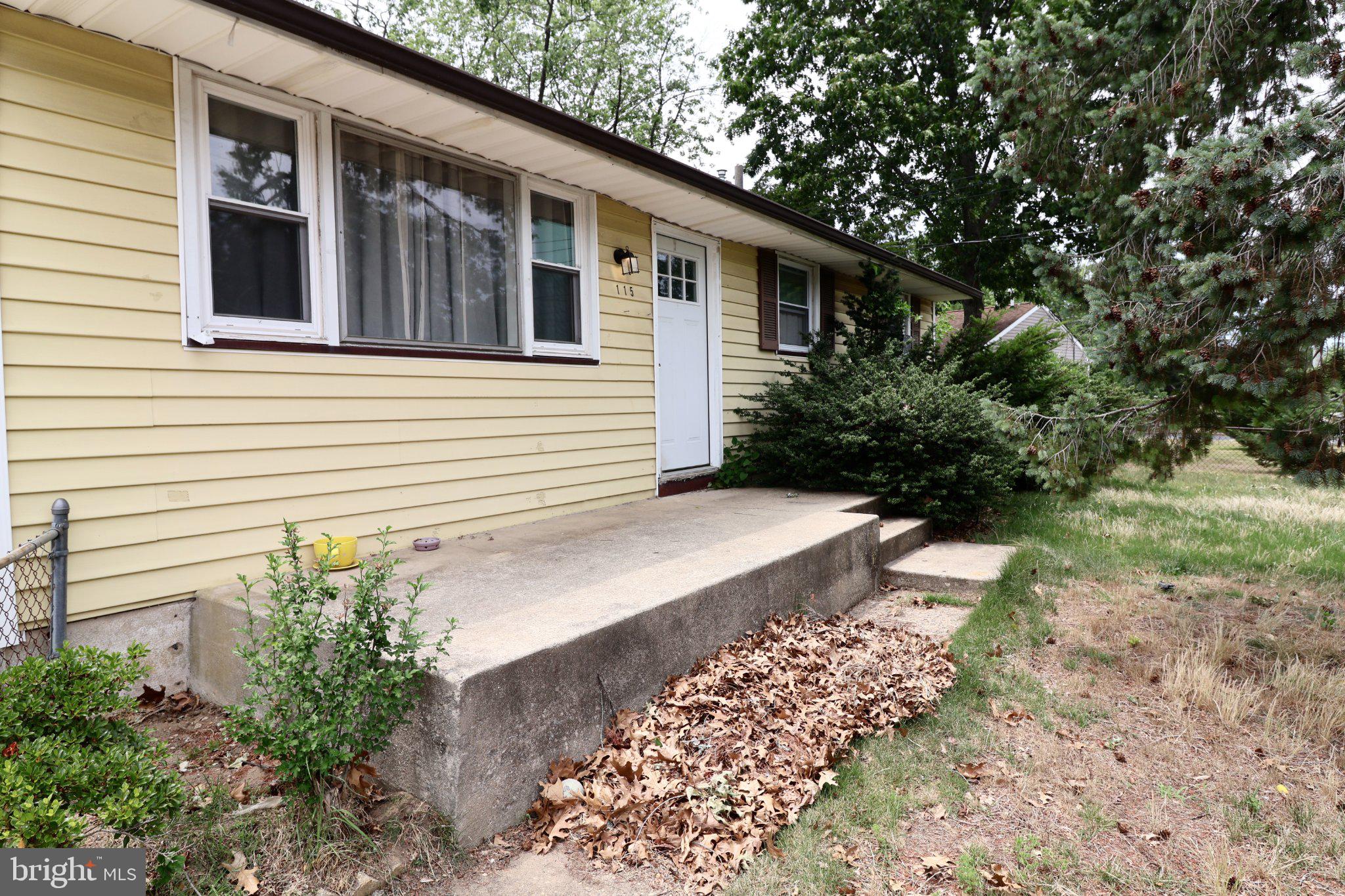 115 COUNTRY CLUB ROAD